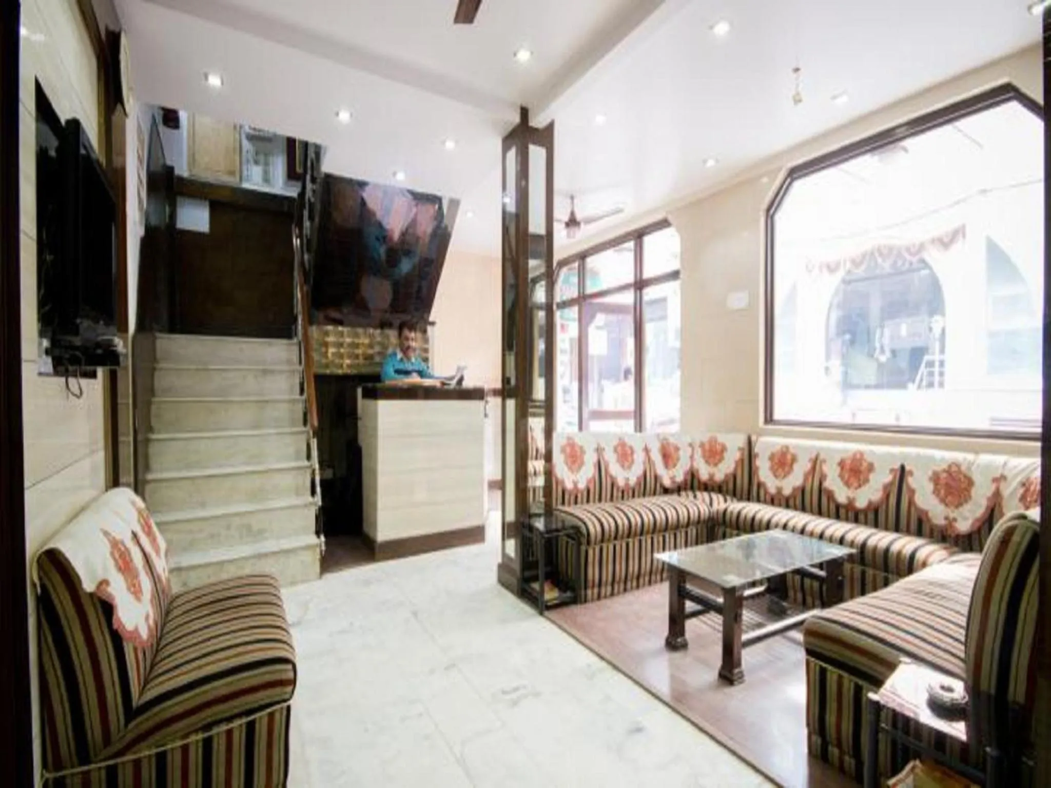 Lobby or reception in Hotel Woodland Deluxe