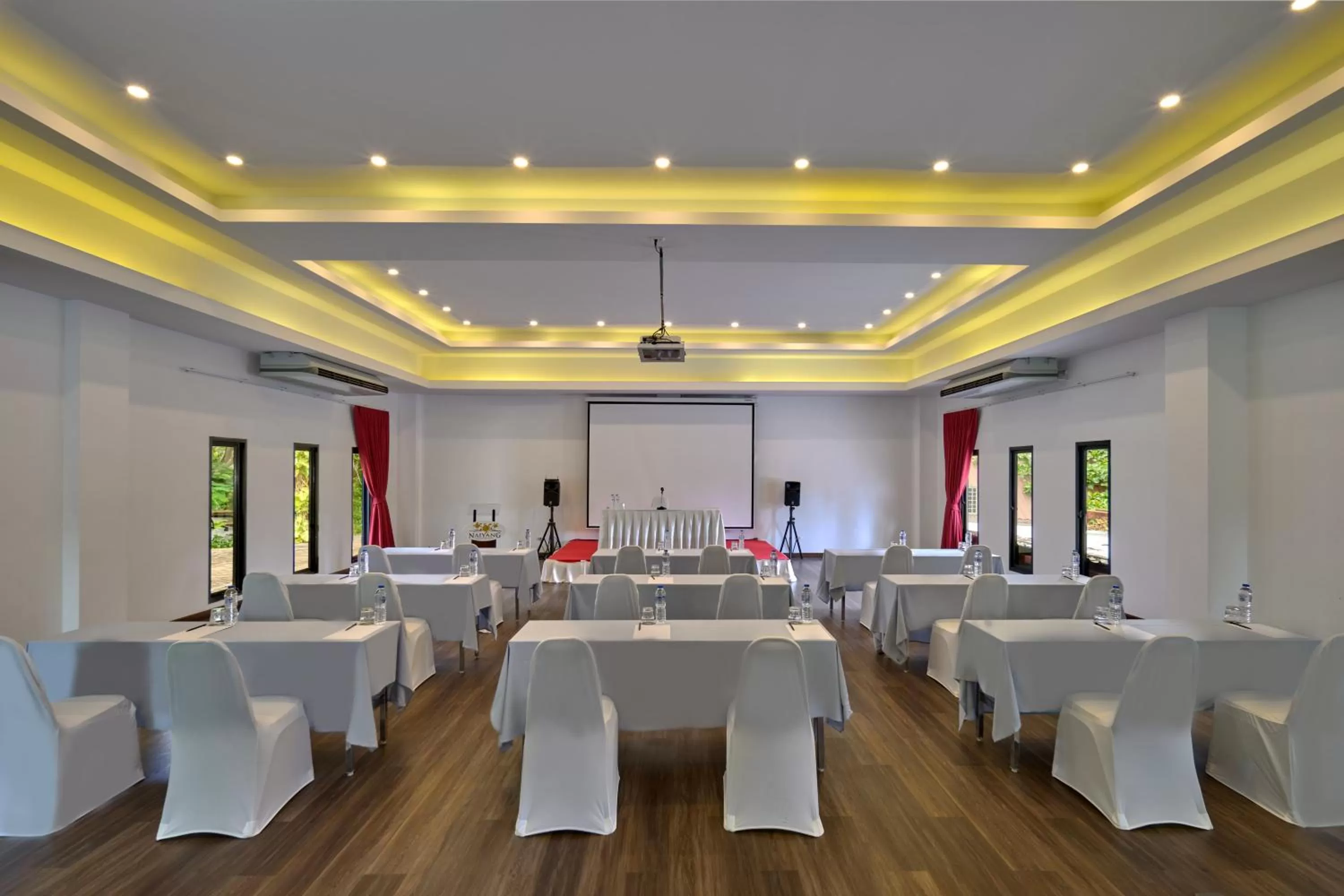 Meeting/conference room in Nai Yang Beach Resort and Spa