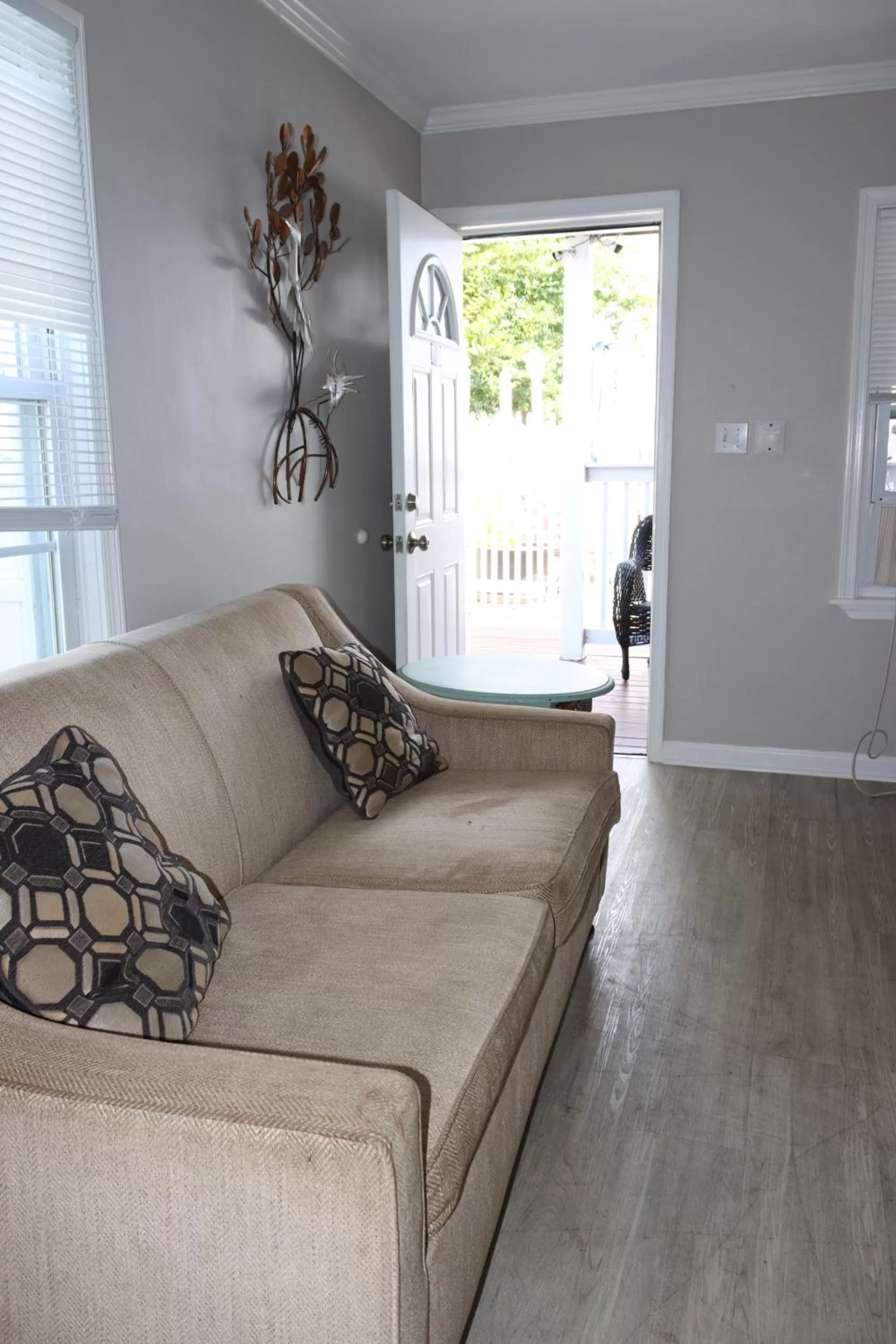Living room in The Burgundy Inn Hotel and Apartments
