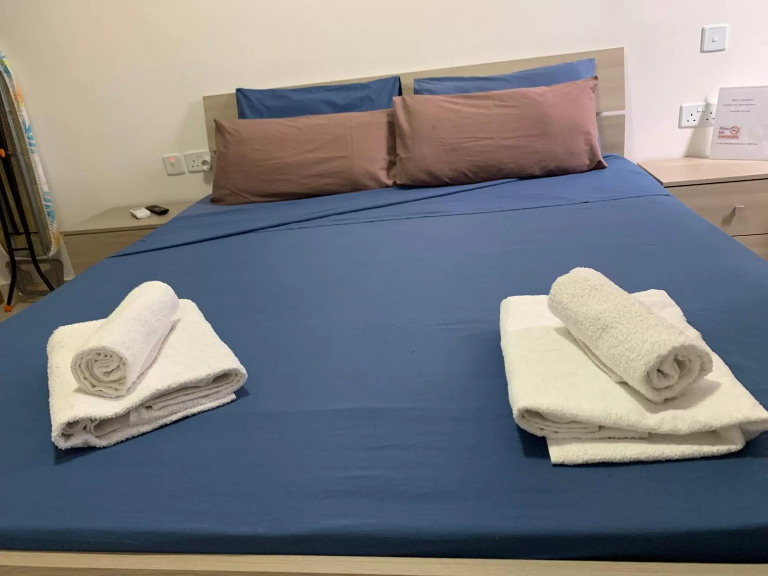 Double Room with Private Bathroom in Mon-Chery Double Room with Private Bathroom in Mon-Chery