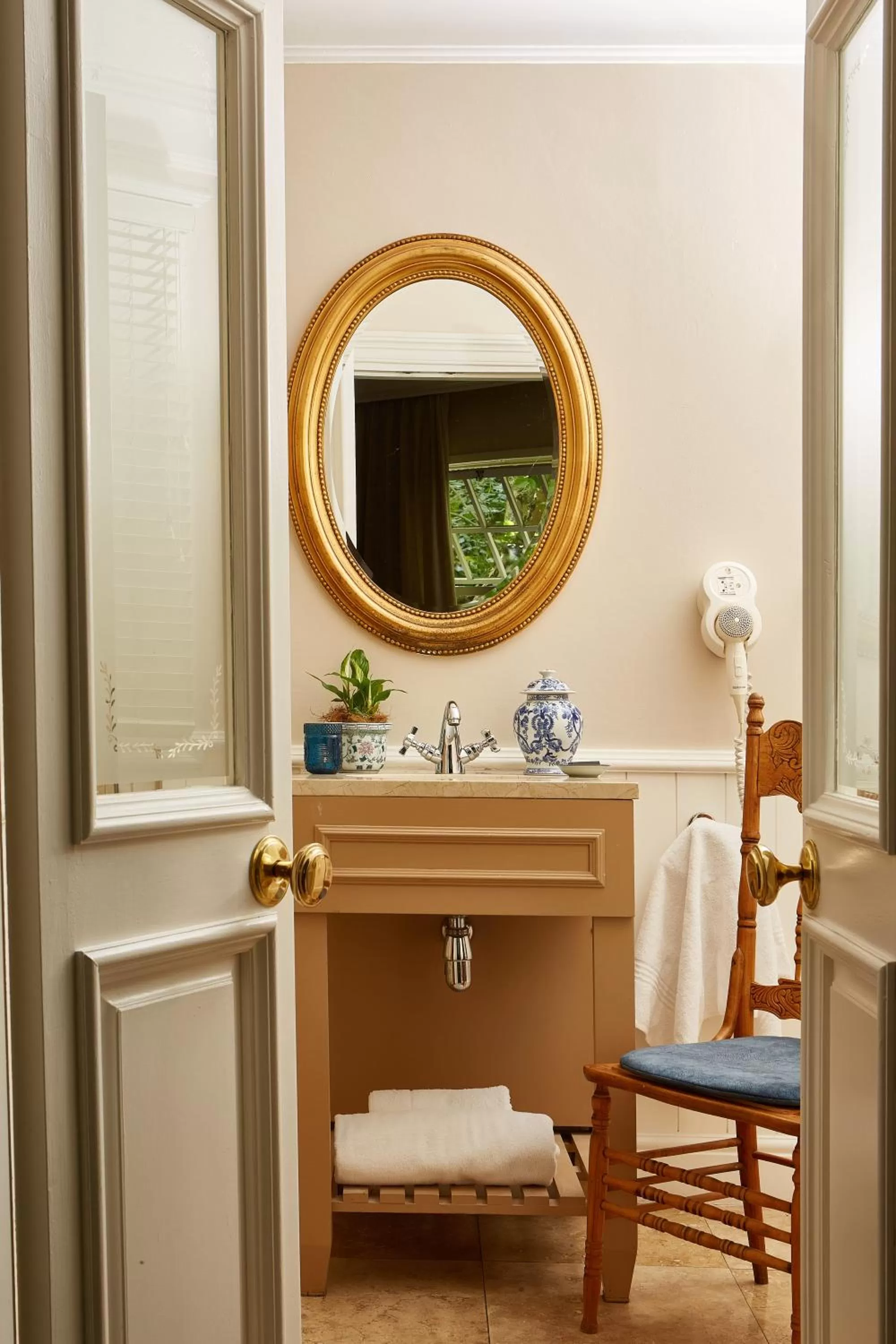 Bathroom in The Devon Valley Hotel