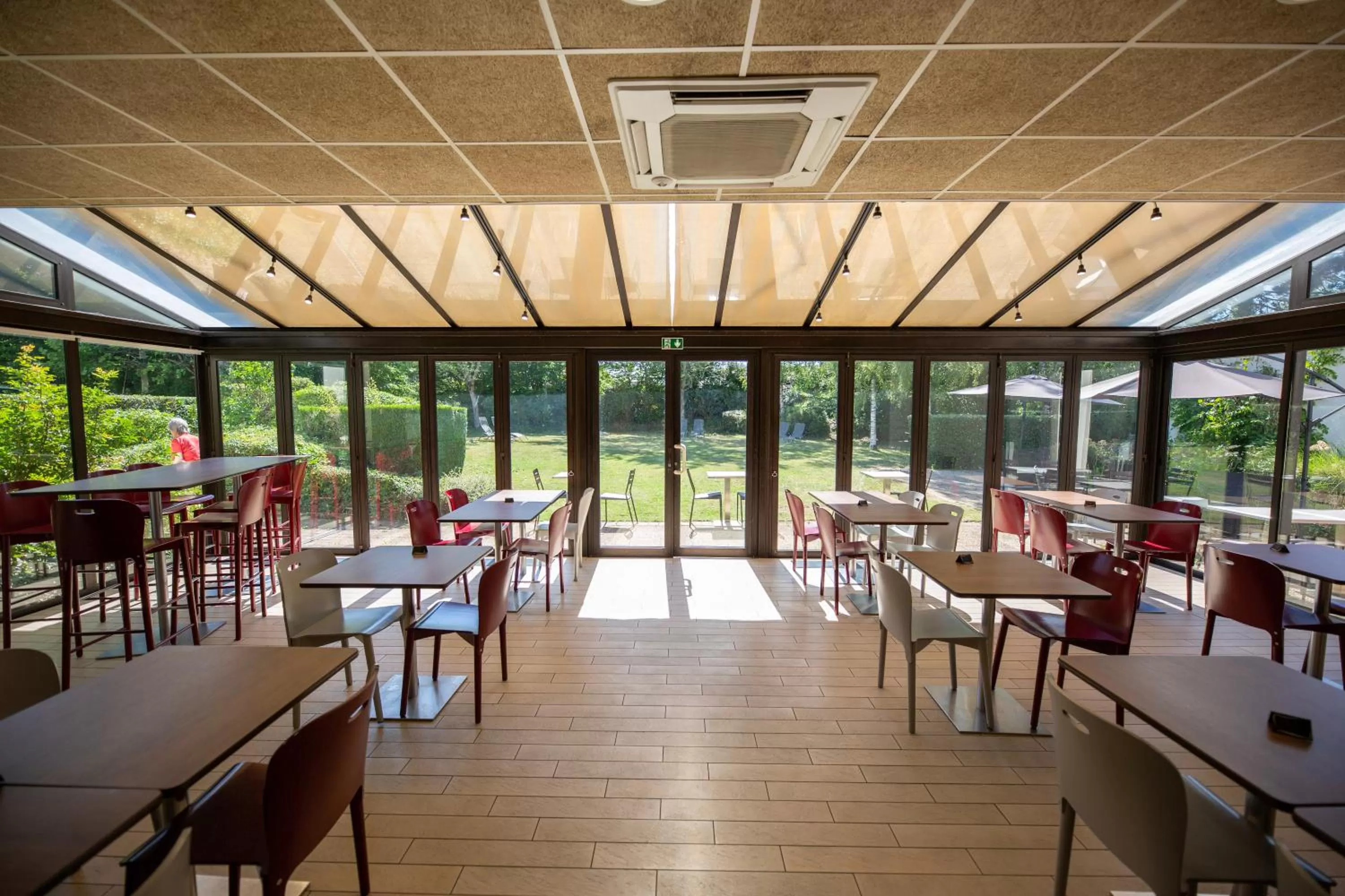 Restaurant/places to eat in Kyriad Blois Sud - Vineuil