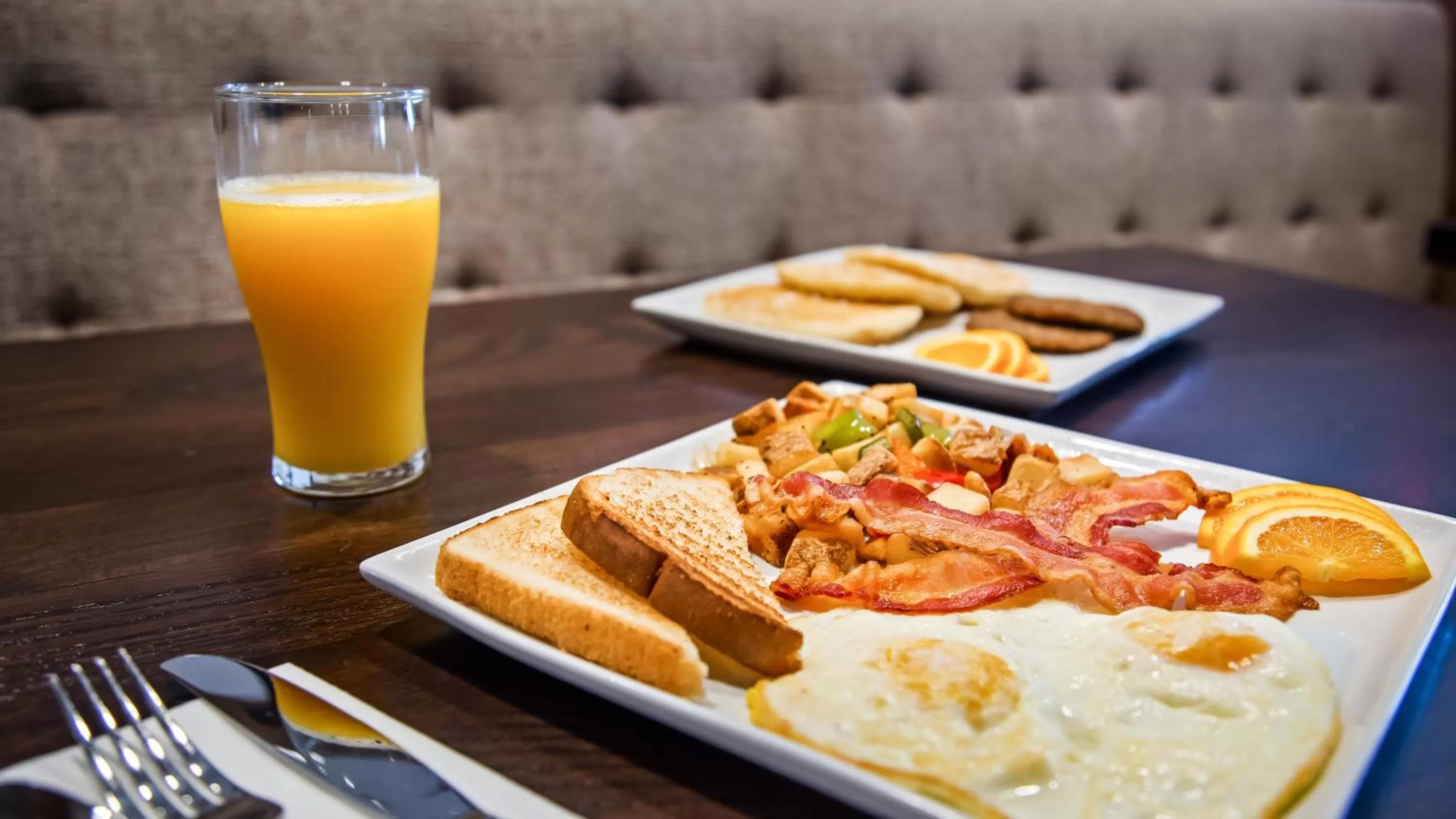 Breakfast in Holiday Inn - Clarksville Northeast by IHG