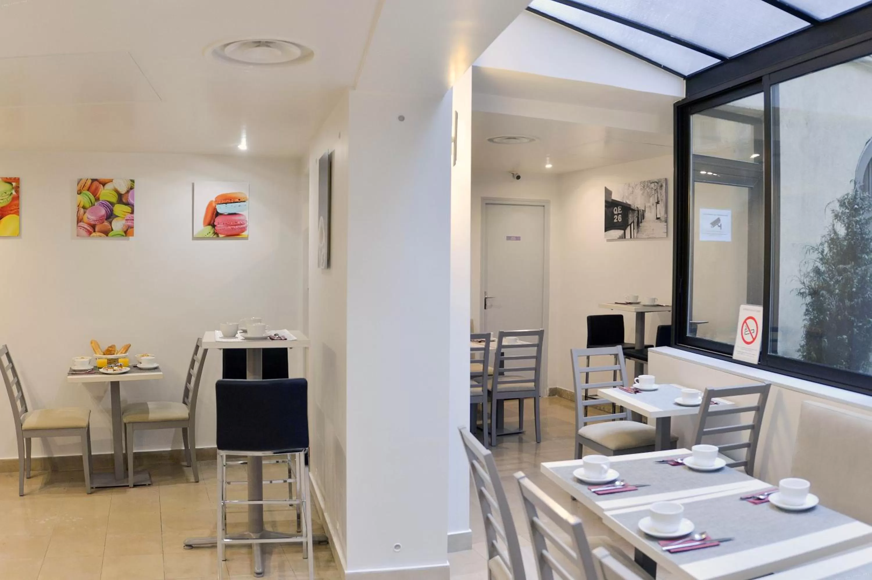 Dining area in Hôtel Eugénie