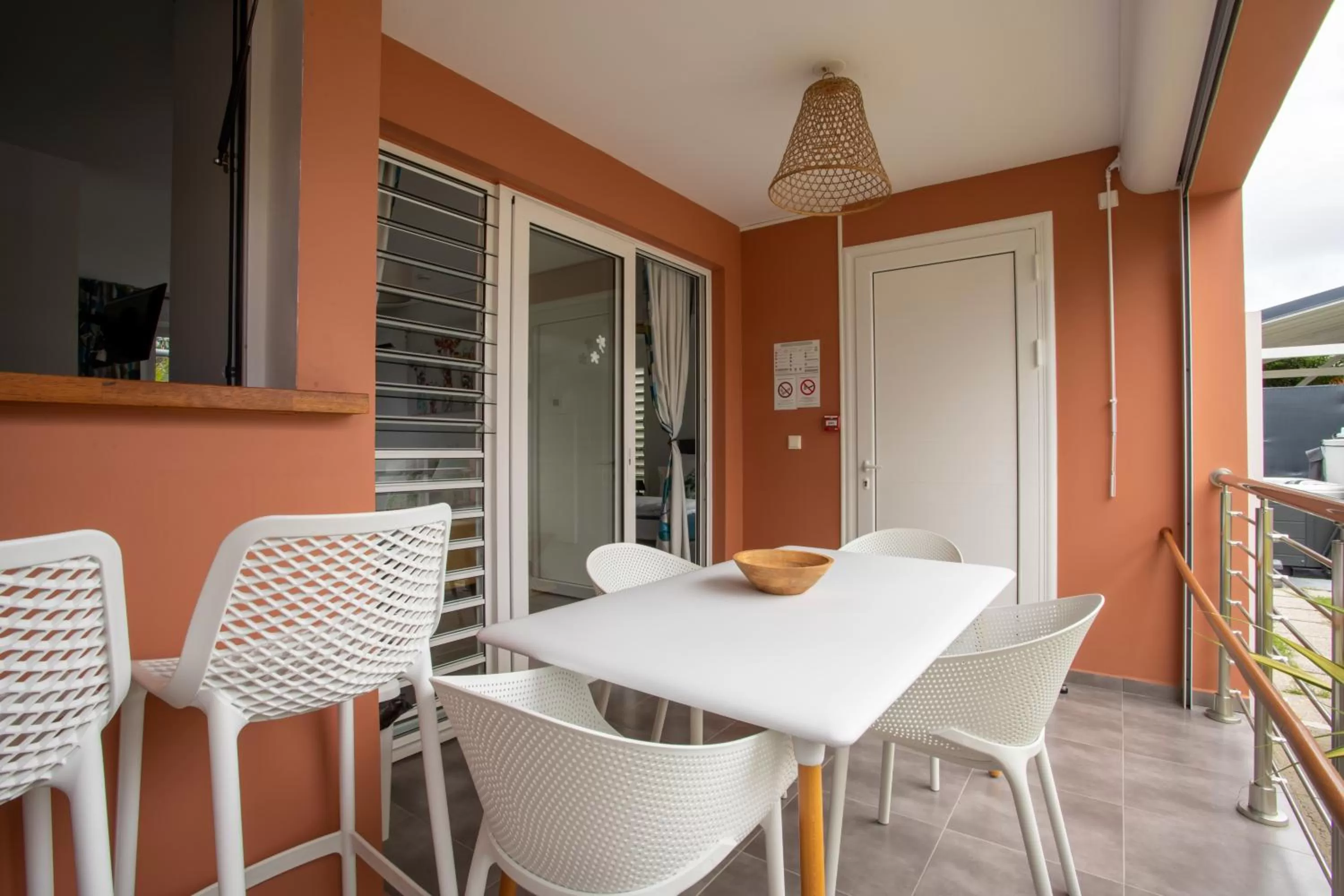 Patio in Hôtel Guadeloupe Palm Suites