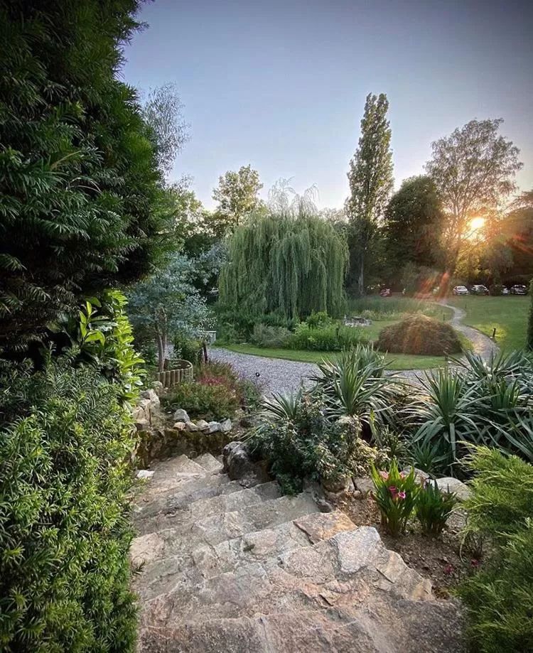Garden in LE DOMAINE DE GORNETON