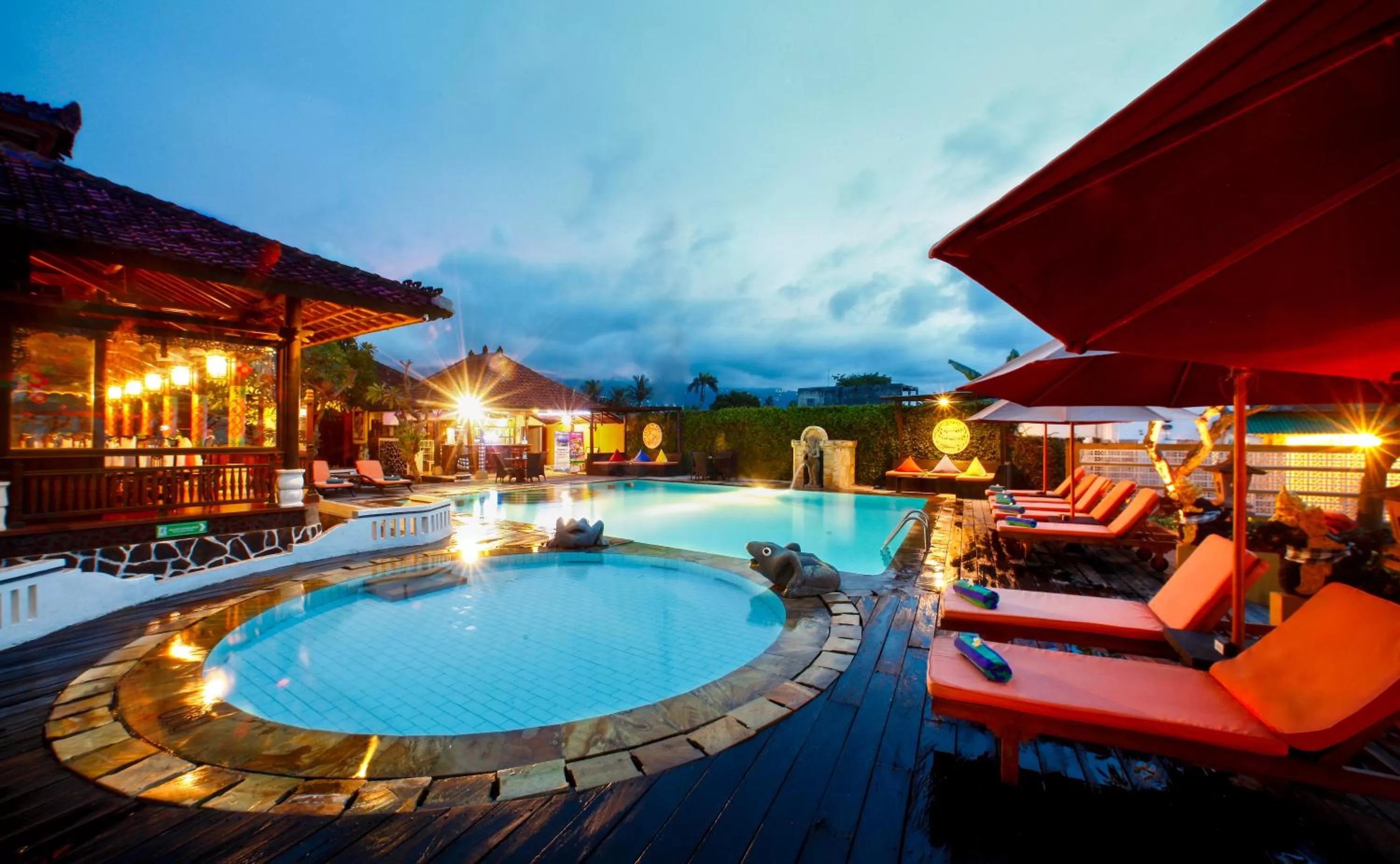 Swimming Pool in Bali Taman Beach Resort & Spa Lovina