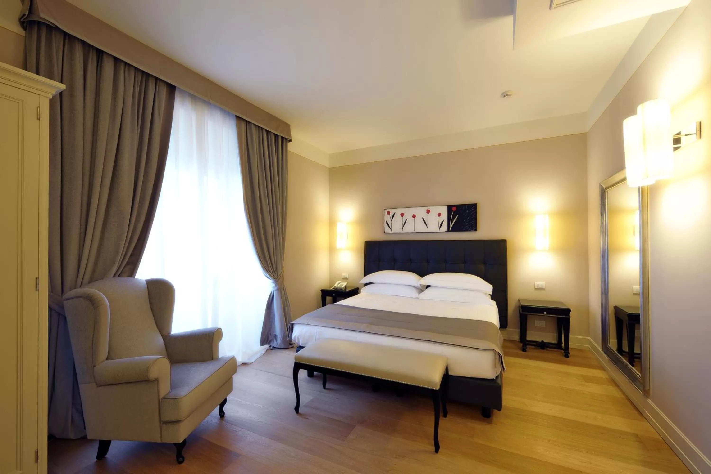 Superior Double Room in Hotel Palazzo San Lorenzo & Spa