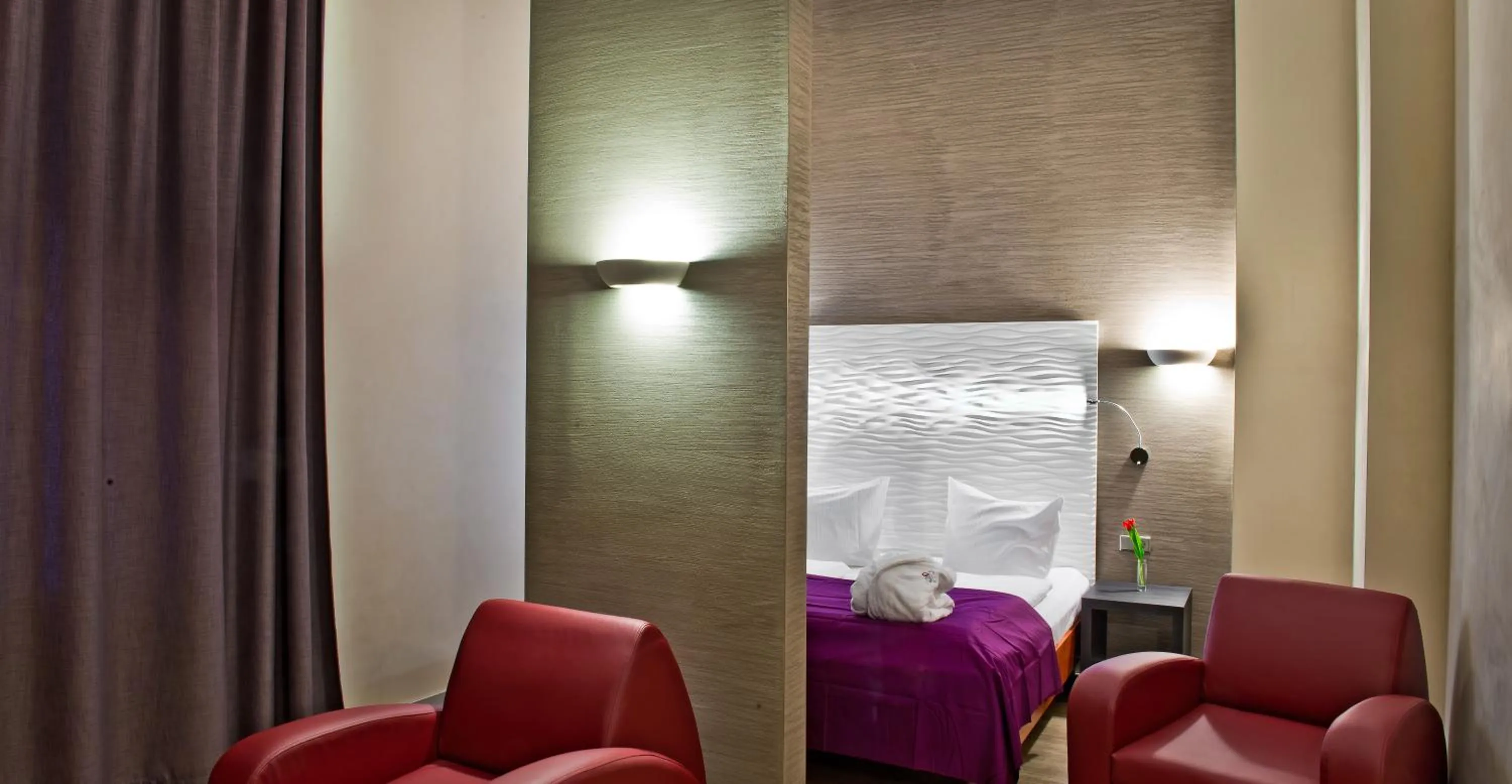 Bedroom in Artim Hotel