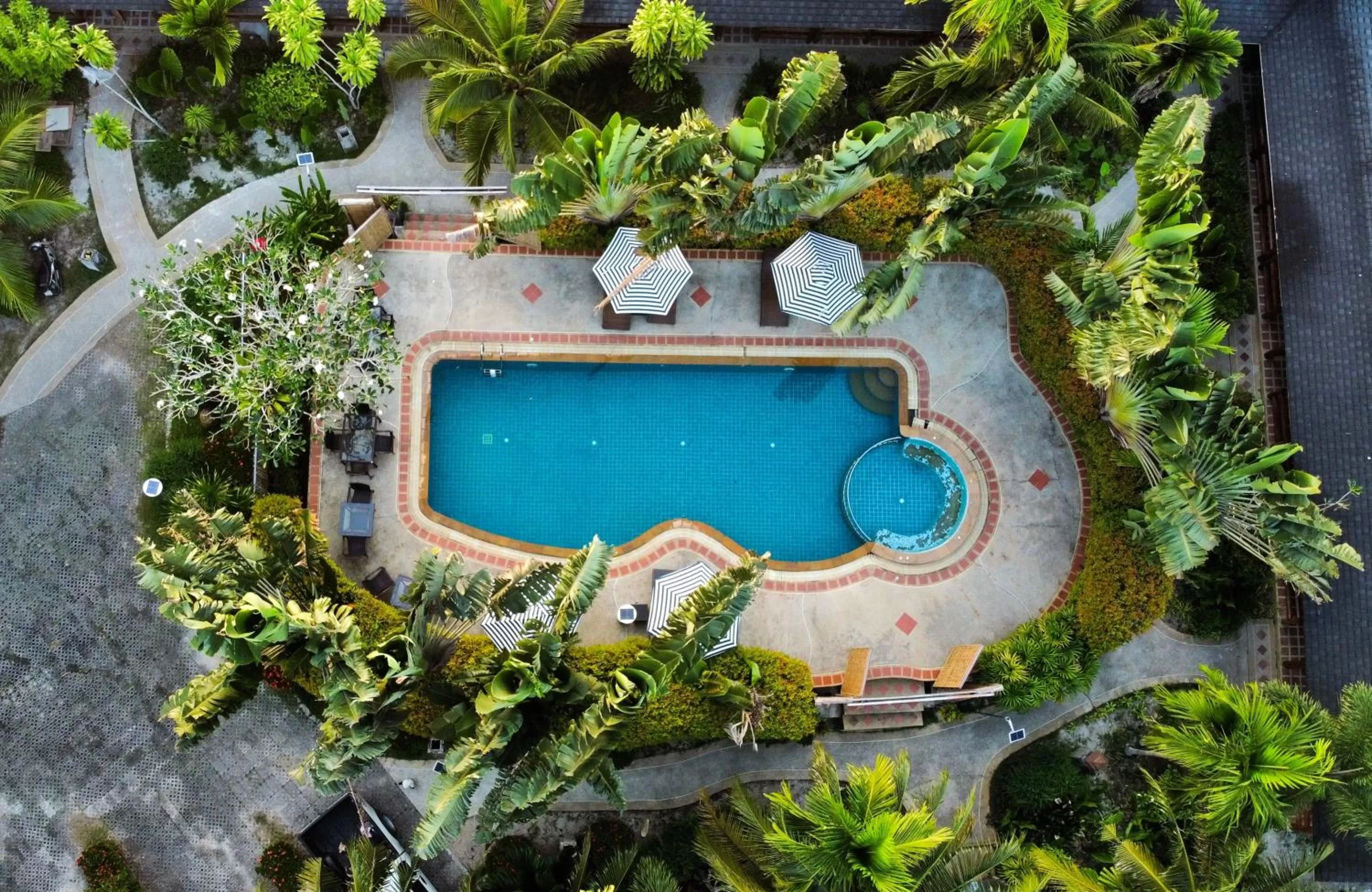 Swimming pool in Phuvara Boutique Aonang