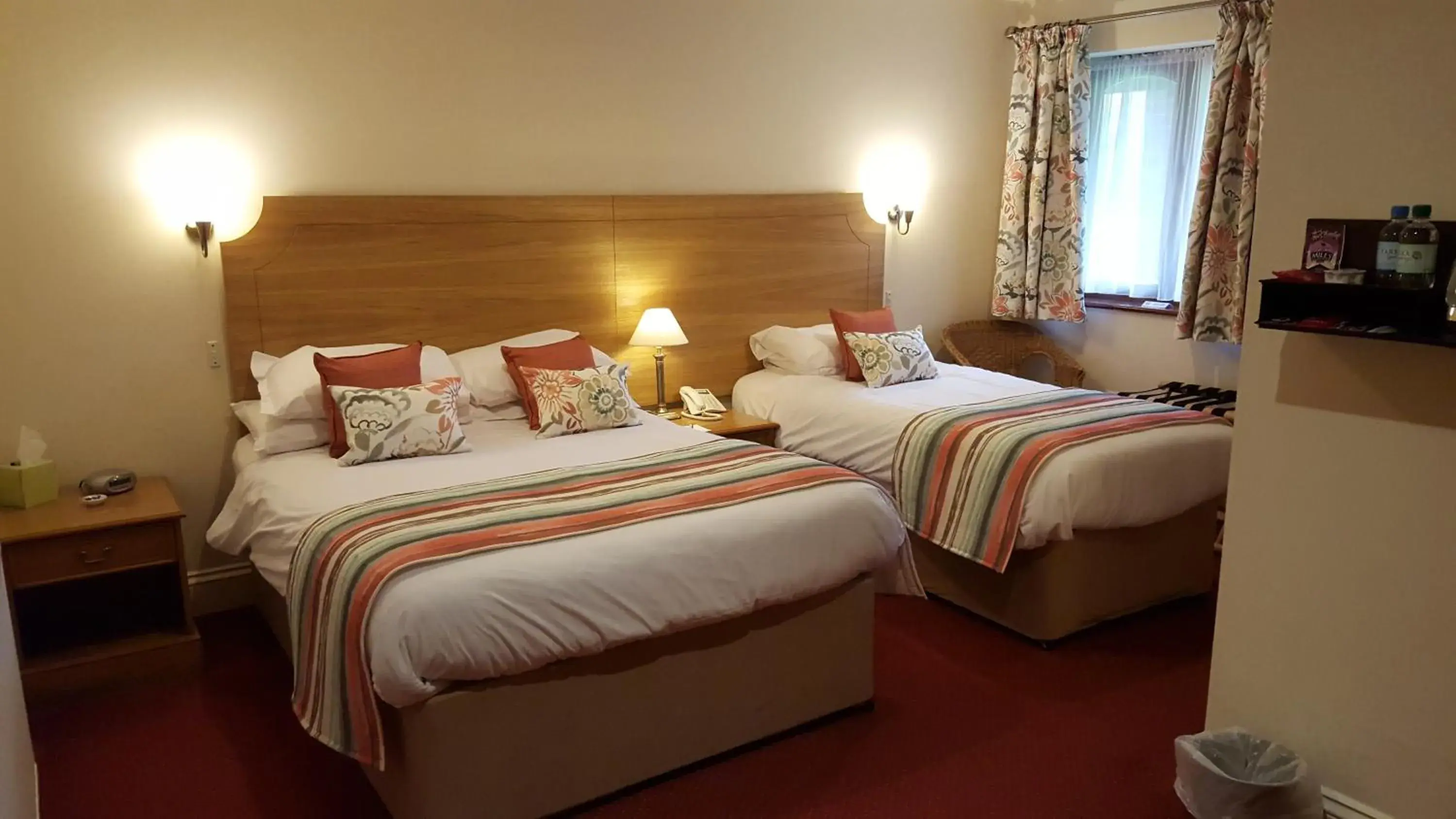 Family Room - single occupancy in Apple Tree Hotel Family Room - single occupancy in Apple Tree Hotel