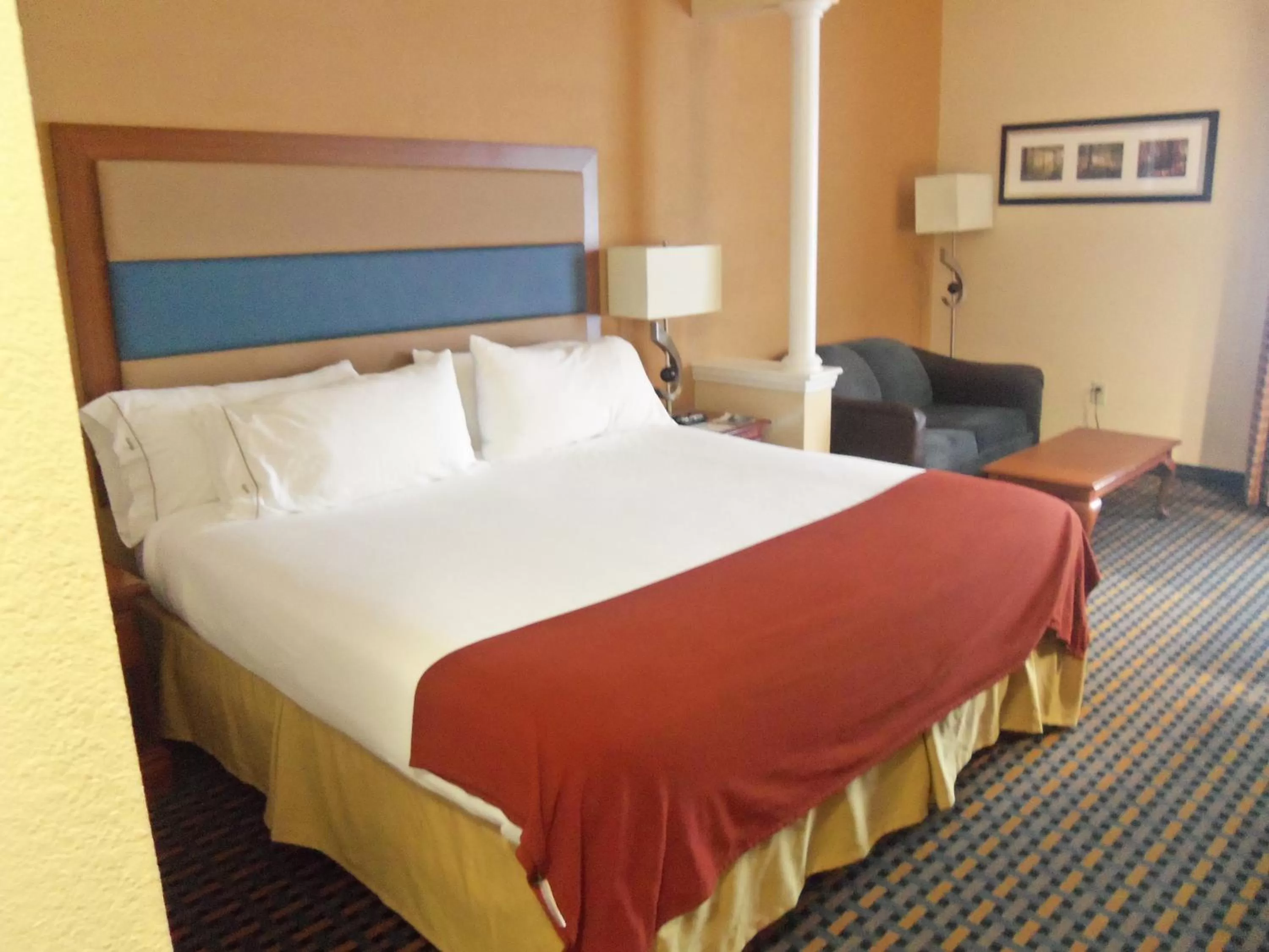 Holiday Inn Express Hotel & Suites Sanford by IHG