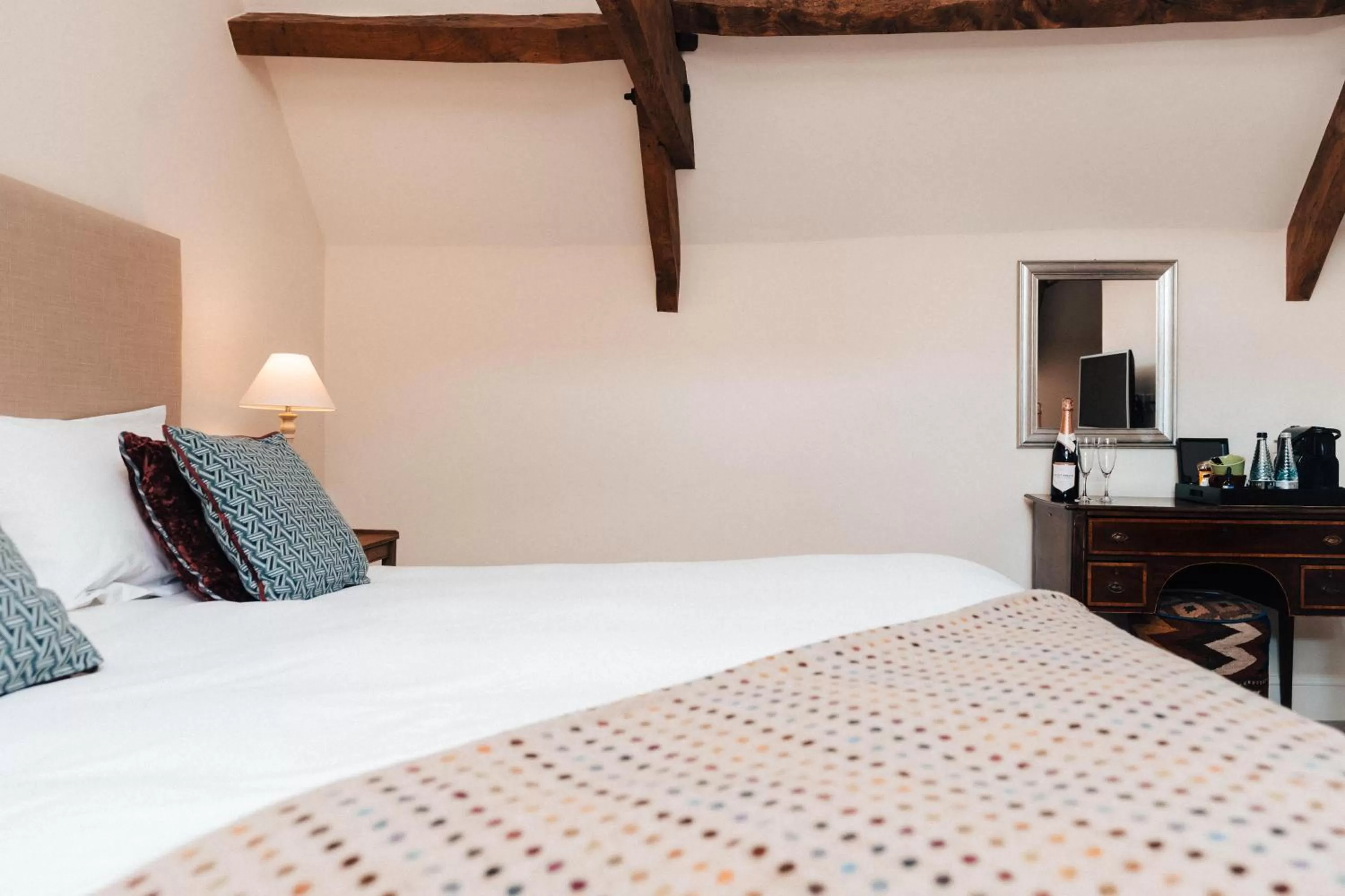 Bed in Cat and Custard Pot Inn