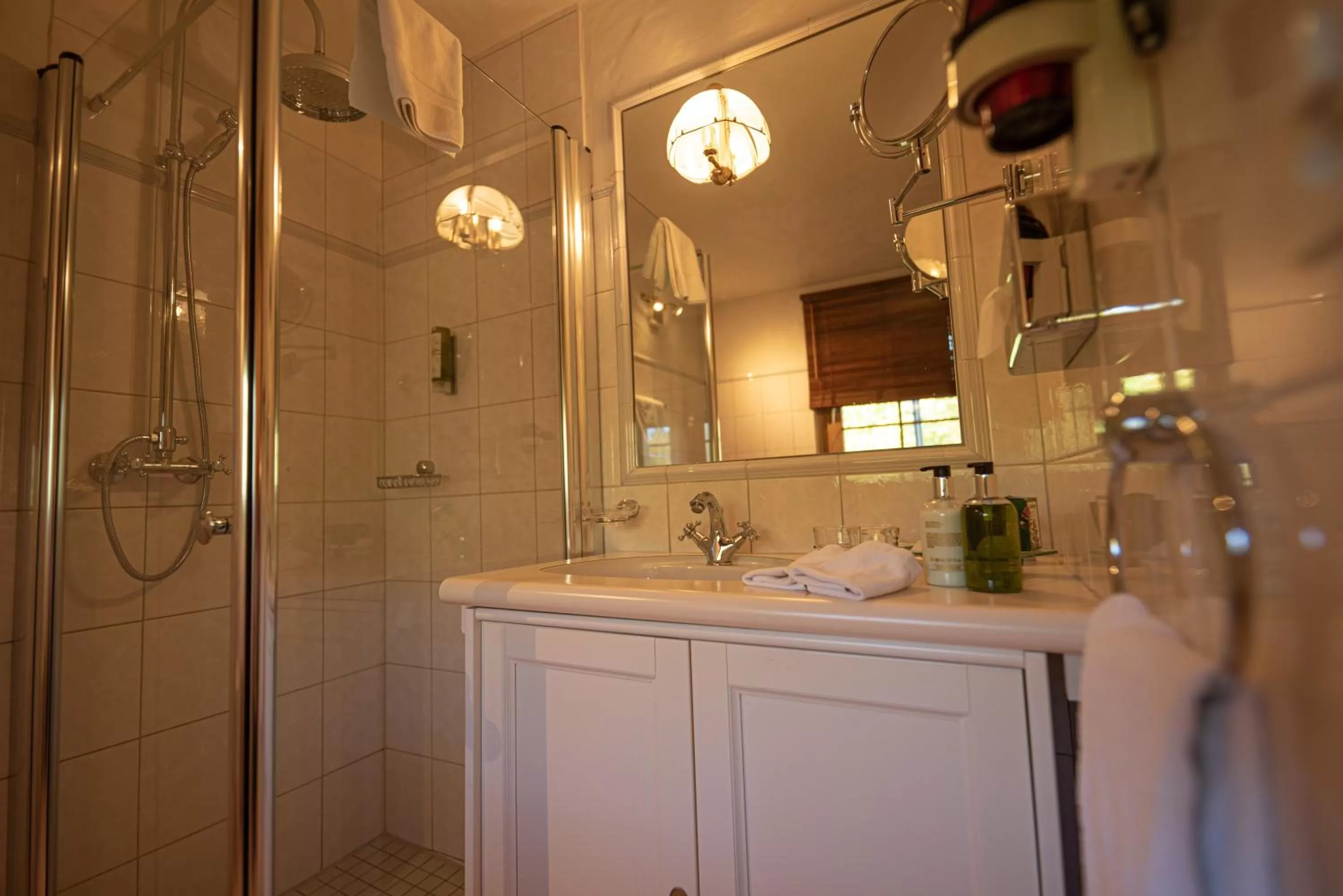 Bathroom in Hotel Alpenrose mit Gourmet-Restaurant Azalée
