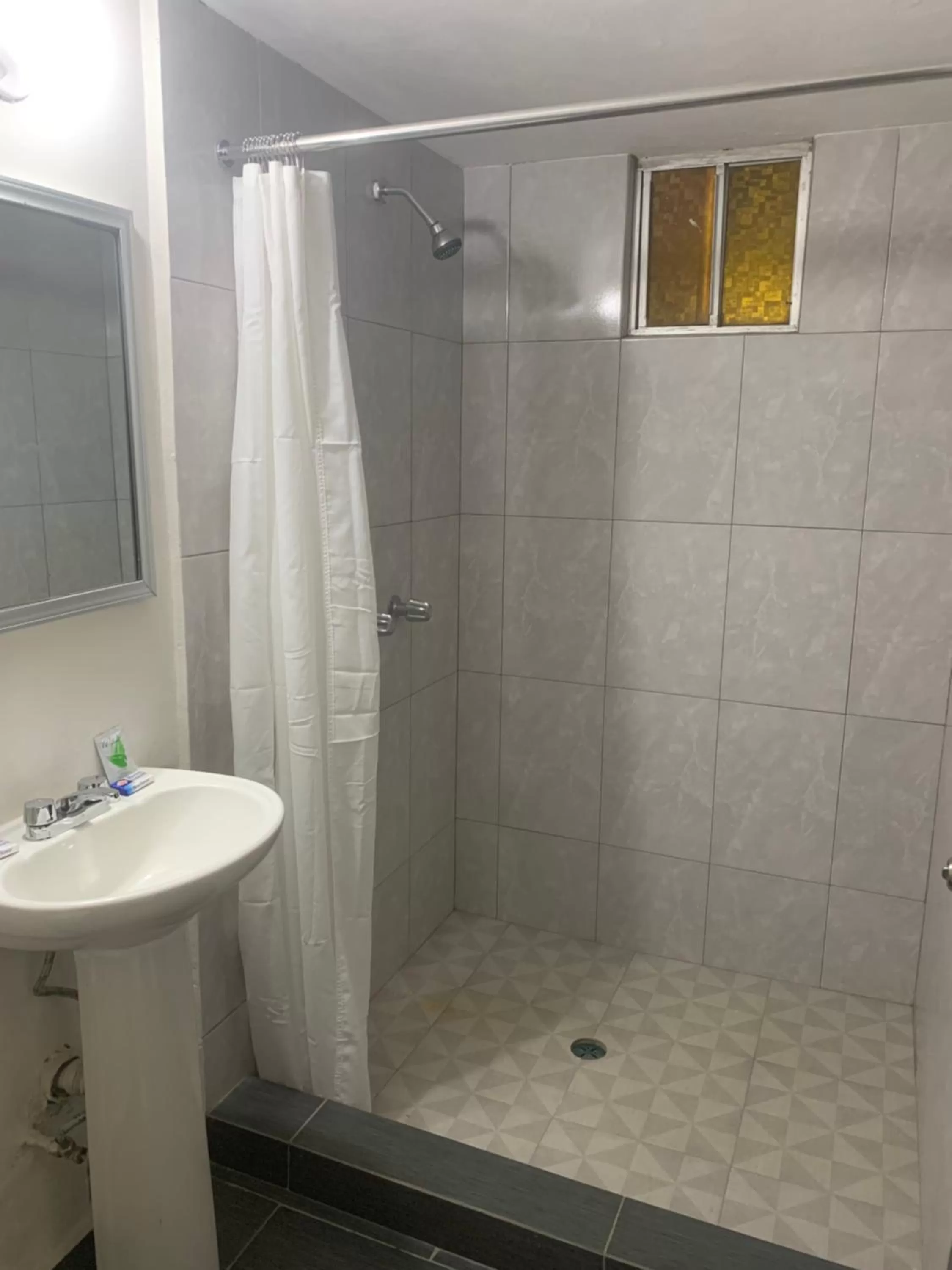 HOTEL DORADO DIAMANTE