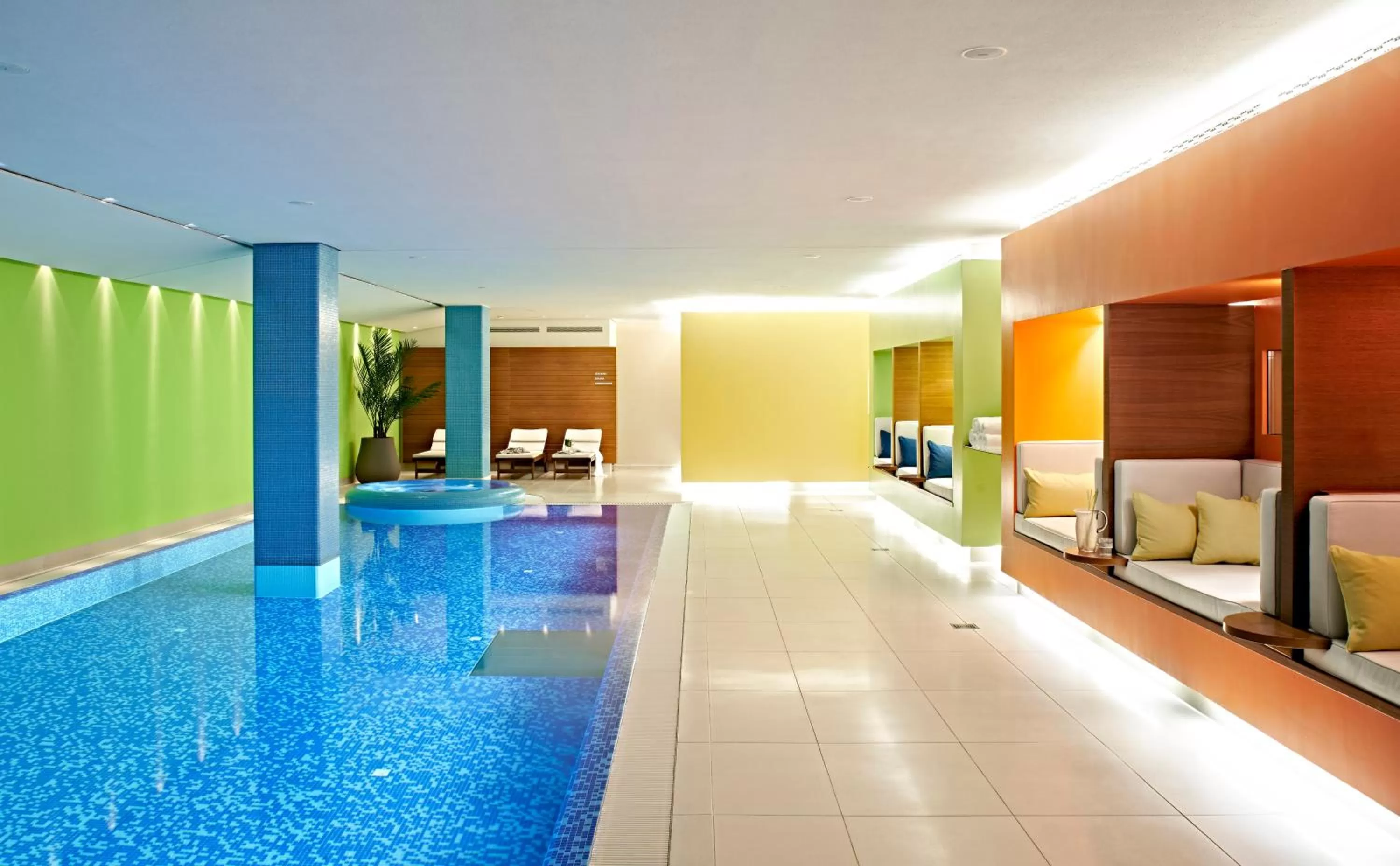 Spa and wellness centre/facilities in SIDE, Hamburg, a Member of Design Hotels