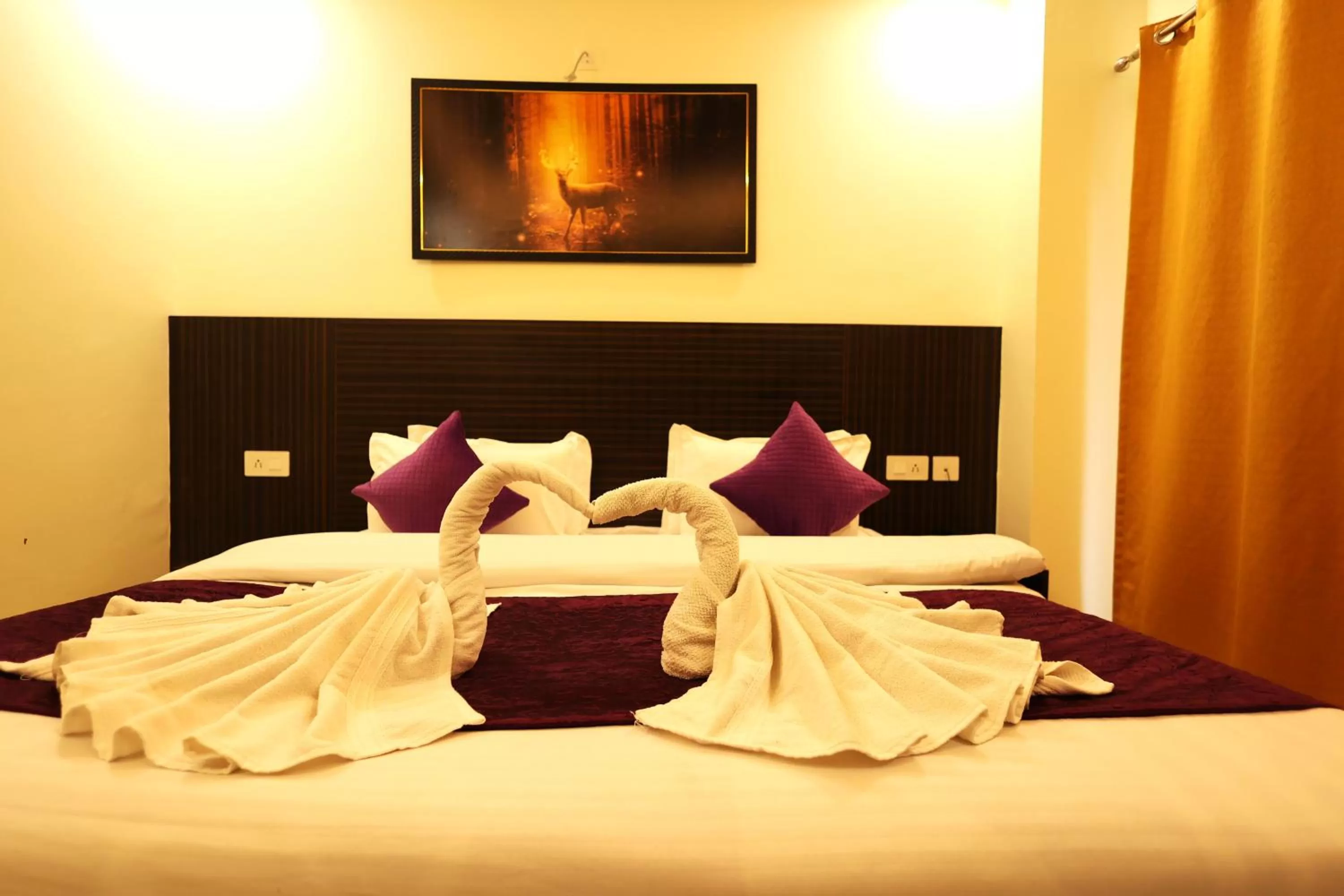 Bed in Perfectstayz Value Forest Valley Near Waterfall