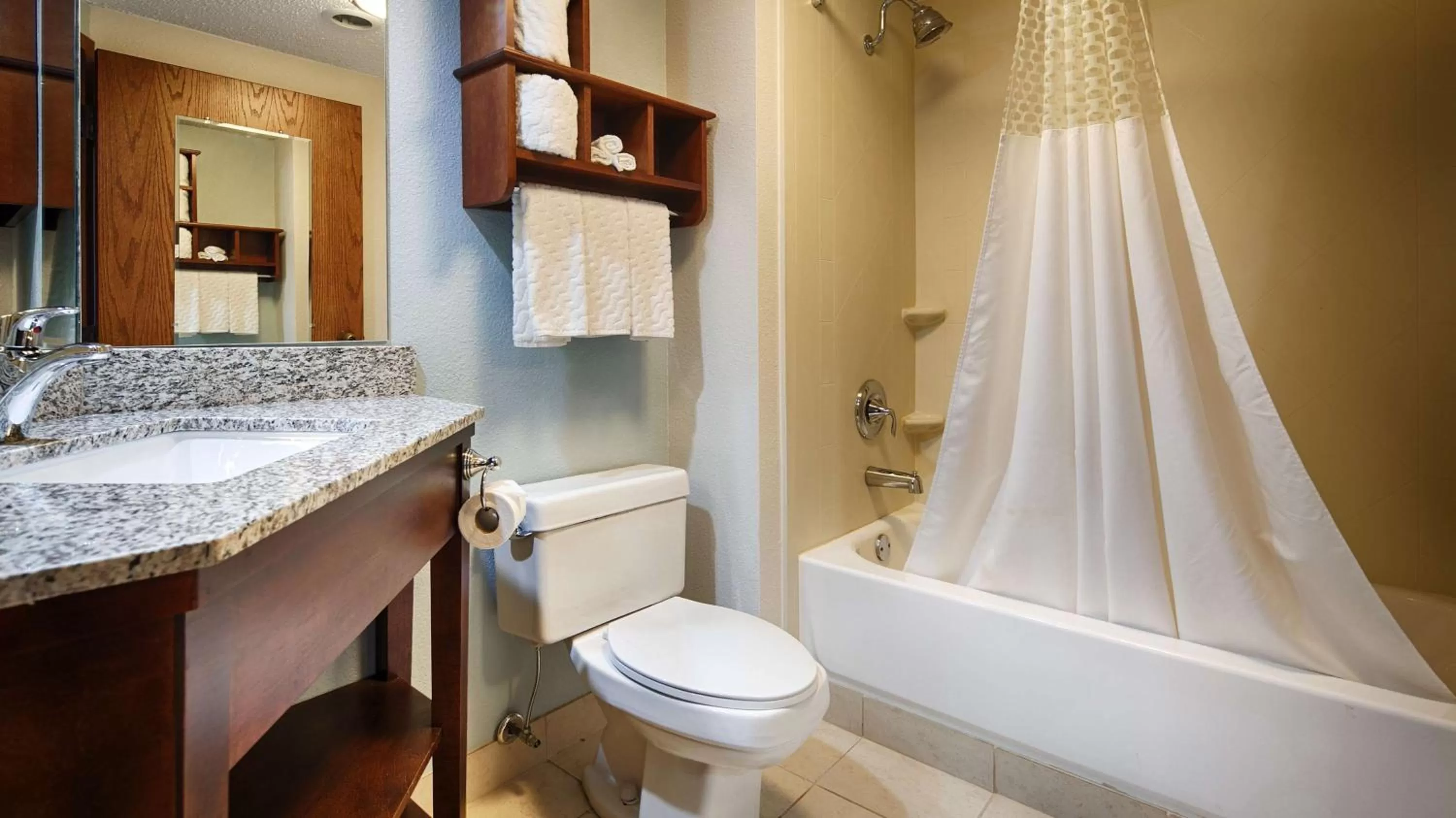 Photo of the whole room in The Hotel at Dayton South