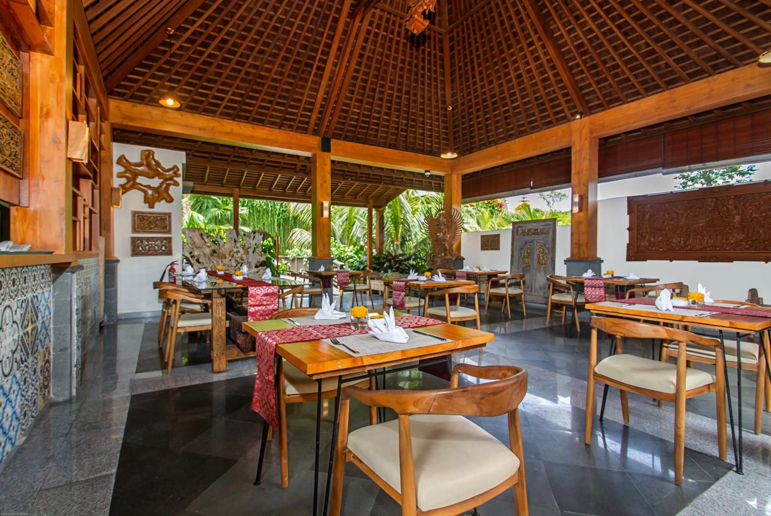 Restaurant/places to eat in Weda Cita Resort and Spa by Mahaputra