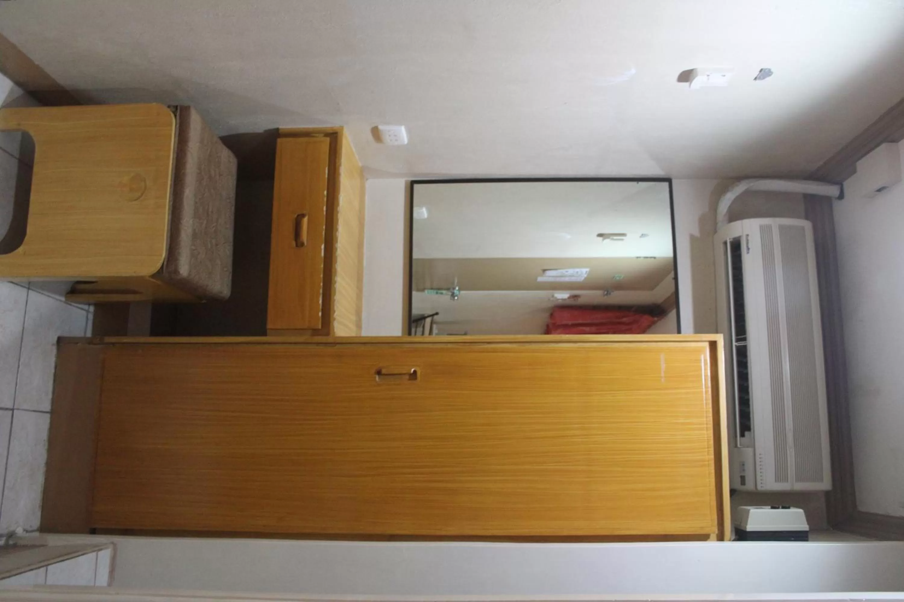 Decorative detail in Elegant Circle Inn