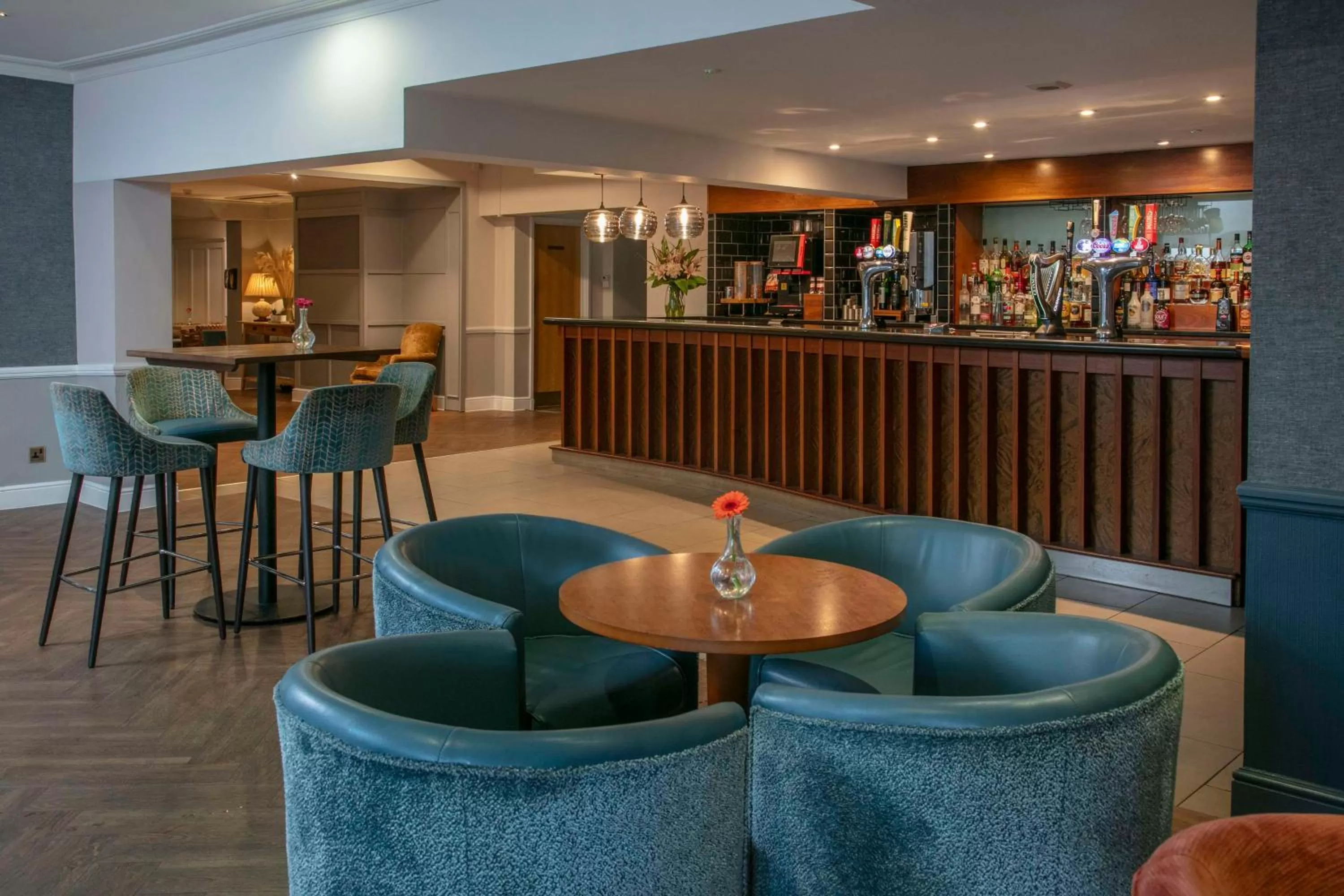 Lounge or bar in Oxford Belfry Hotel & Spa