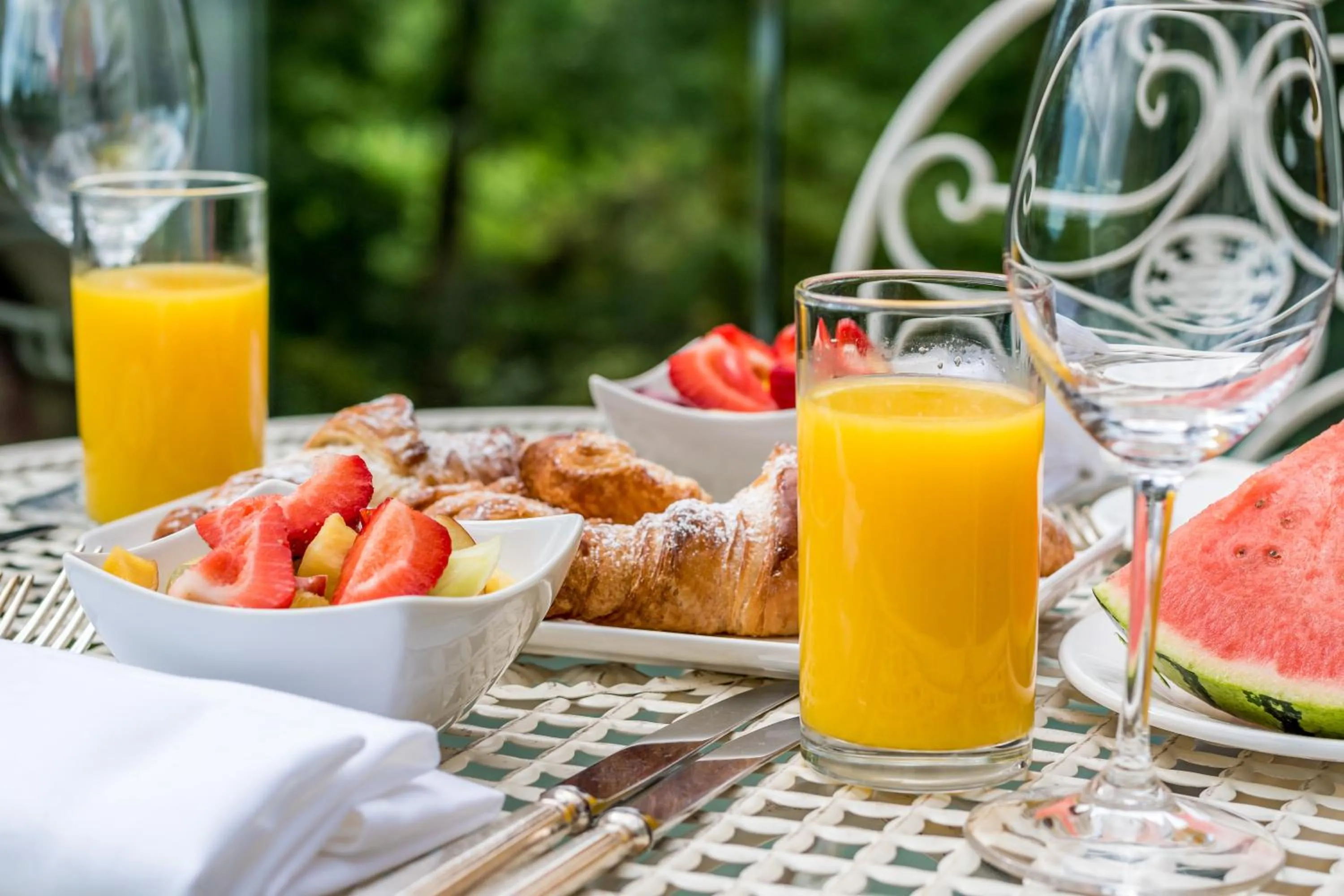 Breakfast in Orestone Manor