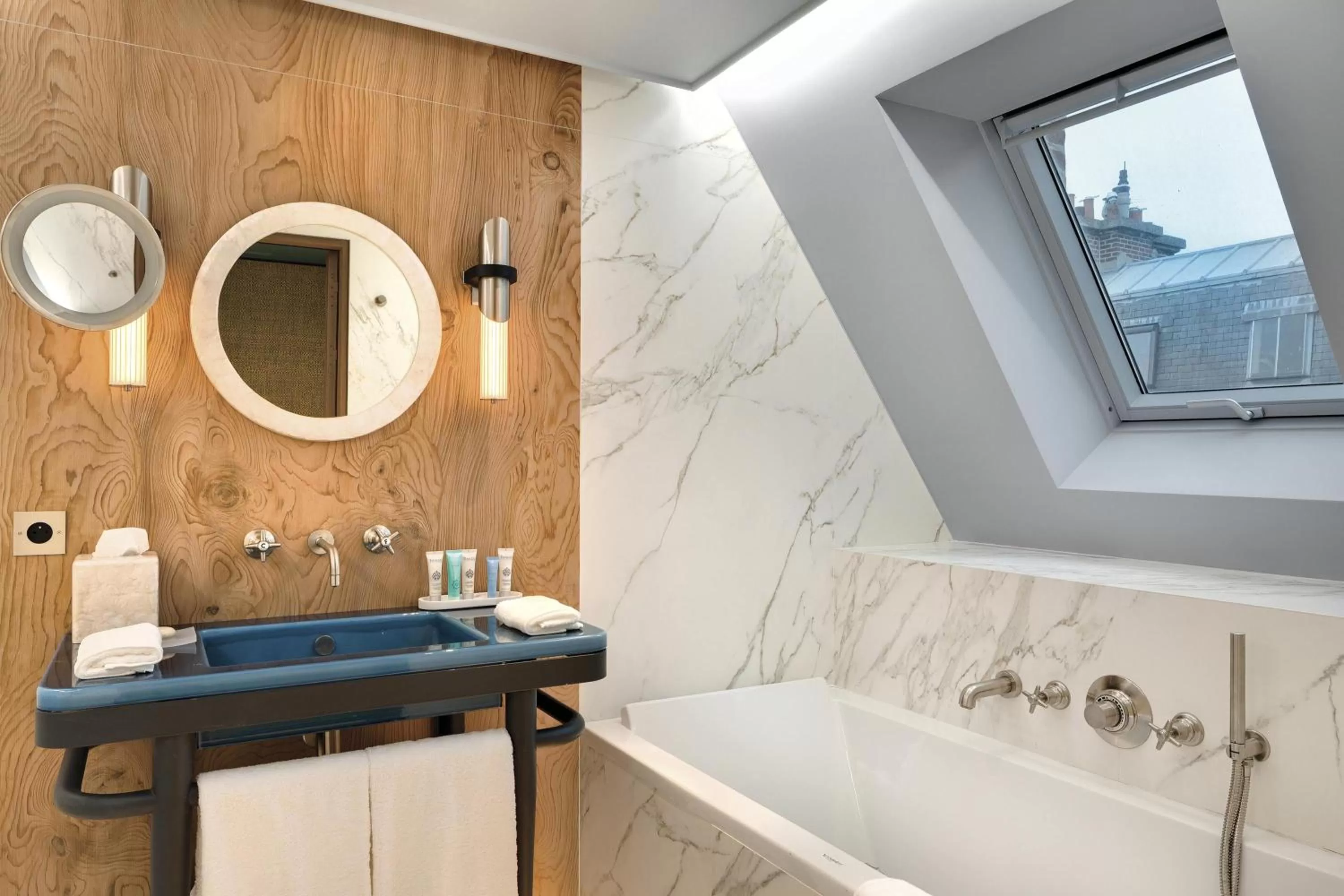 Bathroom in La Demeure Montaigne