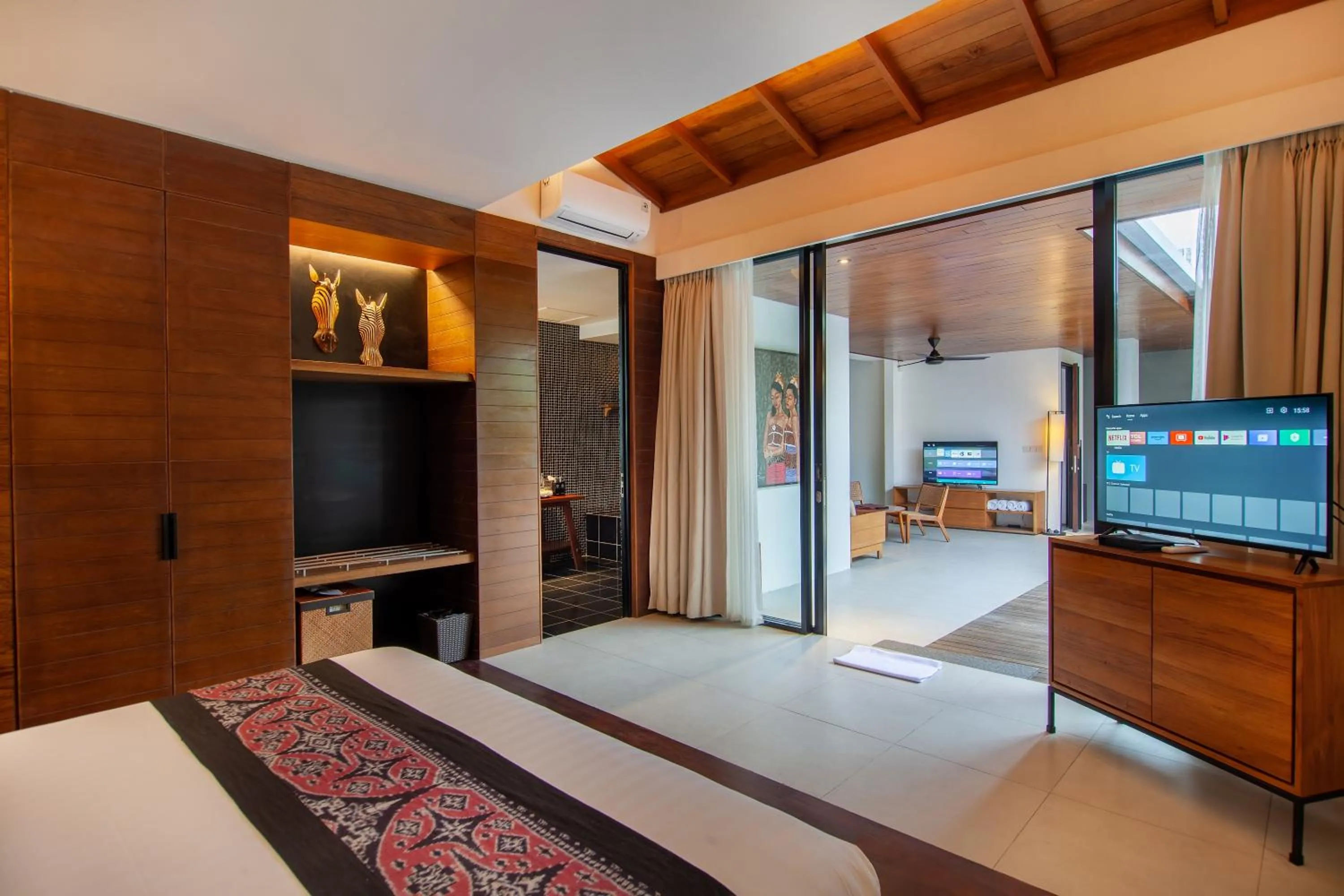 Bed in Abia Villa Legian