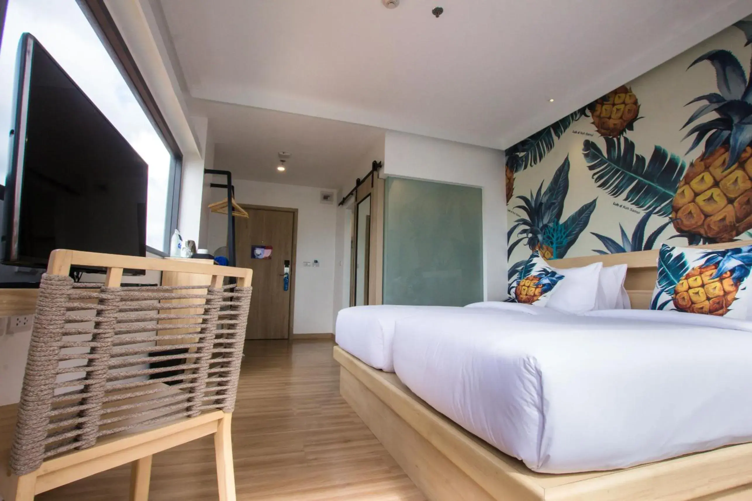 Deluxe Twin Room in Lub d Koh Samui Chaweng Beach - Beachfront & Vibrant Social Vibe Deluxe Twin Room in Lub d Koh Samui Chaweng Beach - Beachfront & Vibrant Social Vibe