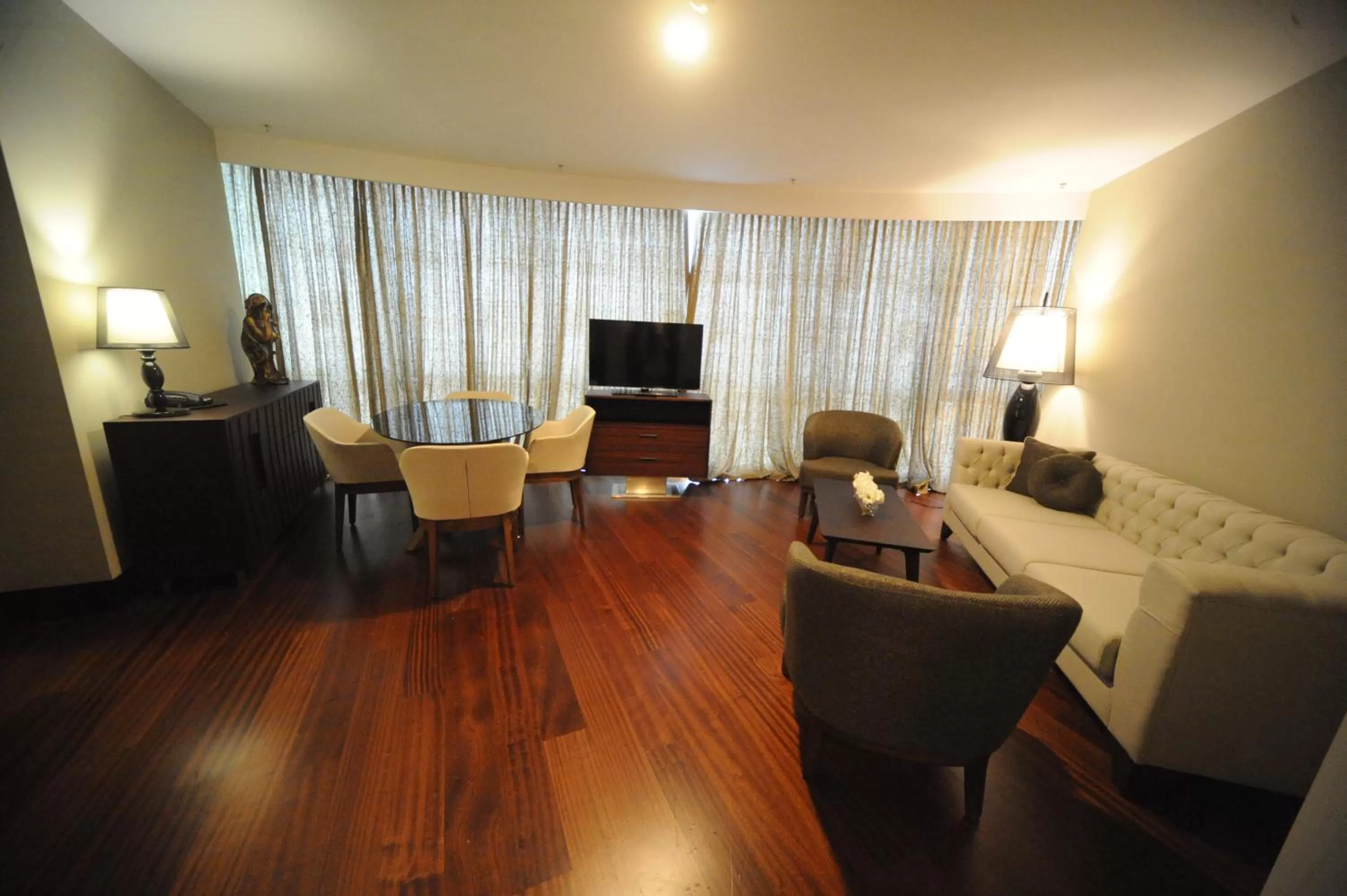 Decorative detail in Pullman Istanbul Hotel & Convention Center