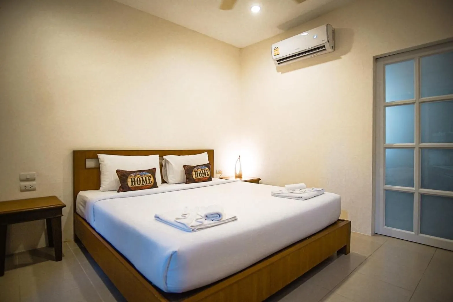 Bedroom, Bed in Capricorn Village - SHA Extra Plus