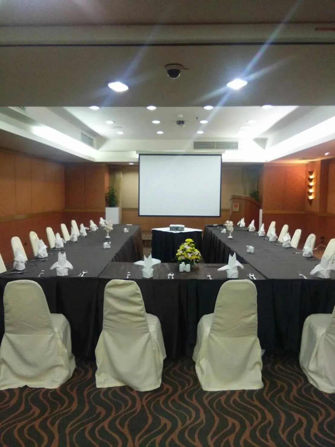 Meeting/conference room in Tai Pan Hotel