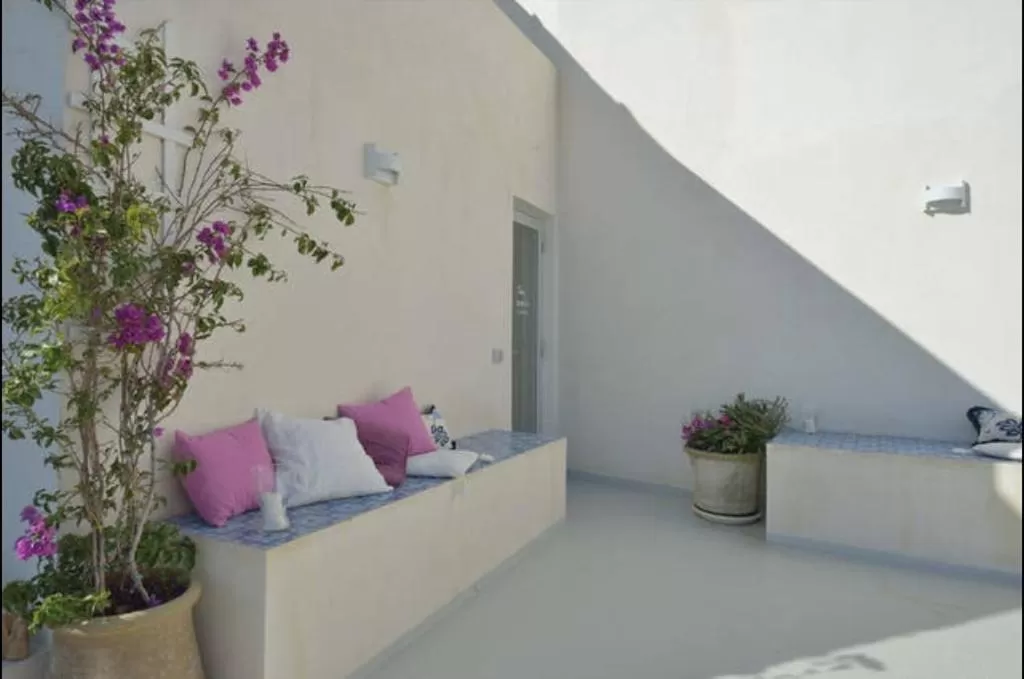 Community Rooms & Wine