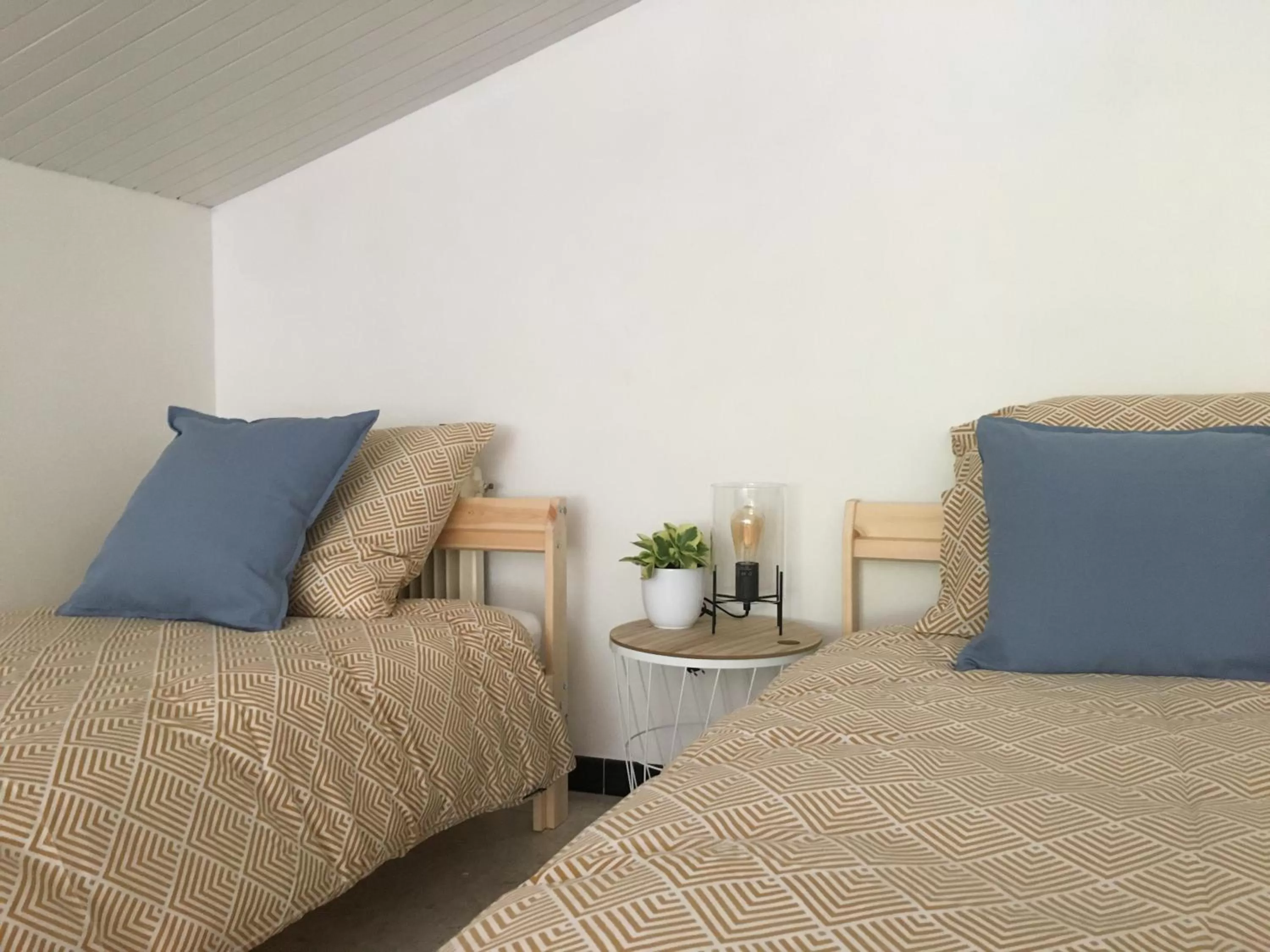 Bed in La Perle des Montagnes - Bed and breakfast - Chambre d hôte