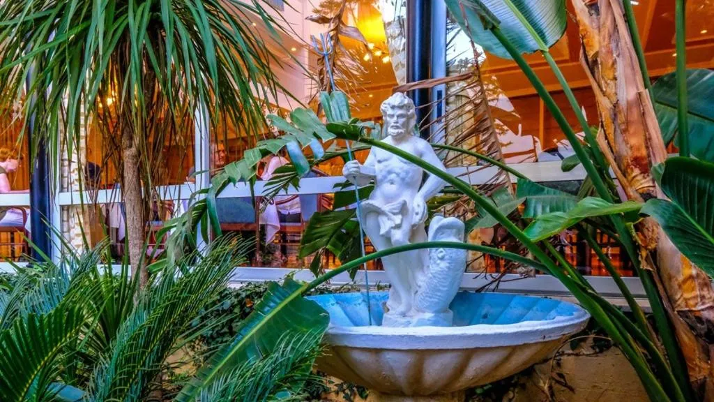 Garden in Achillion Palace