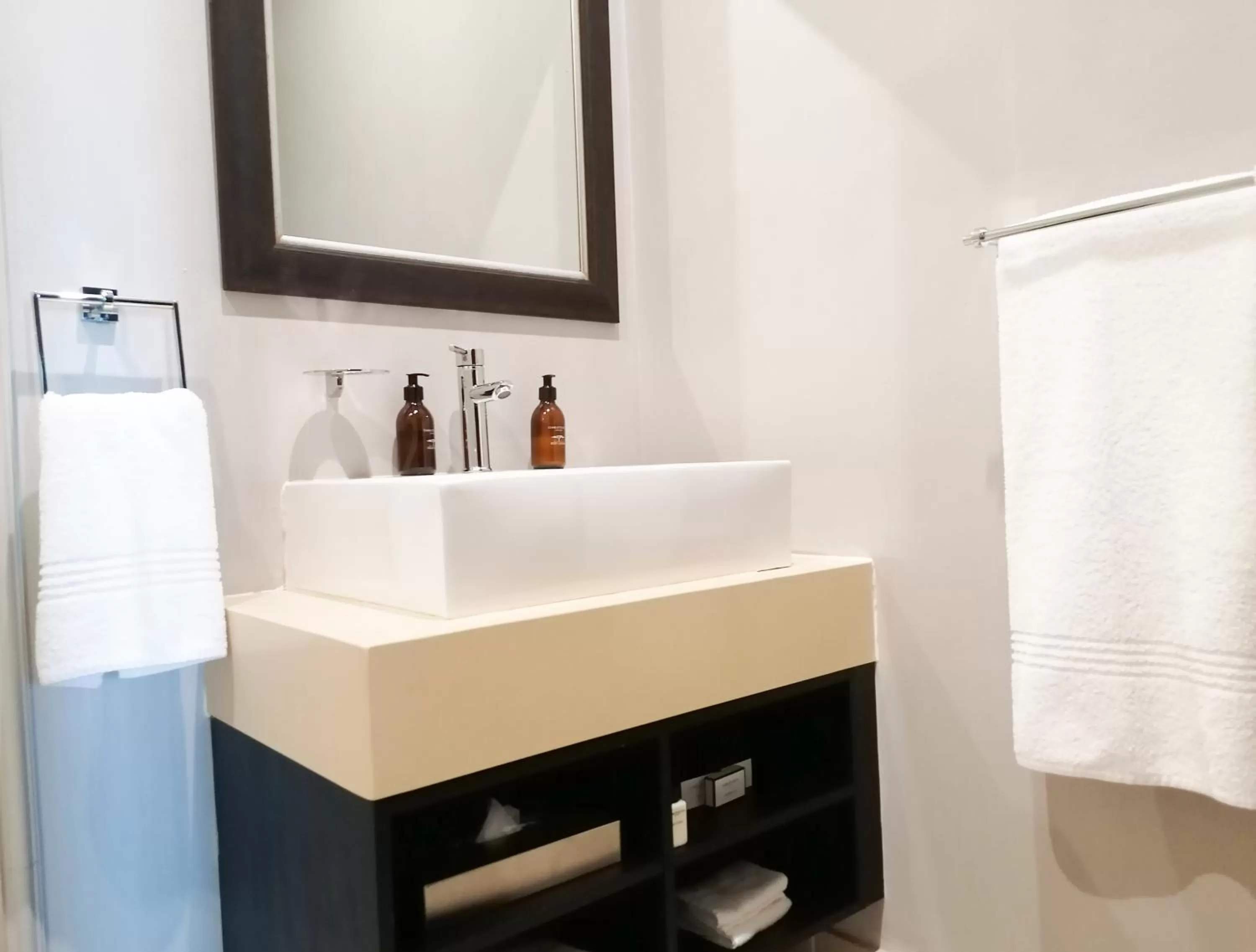 Bathroom in Endless Horizons Boutique Hotel