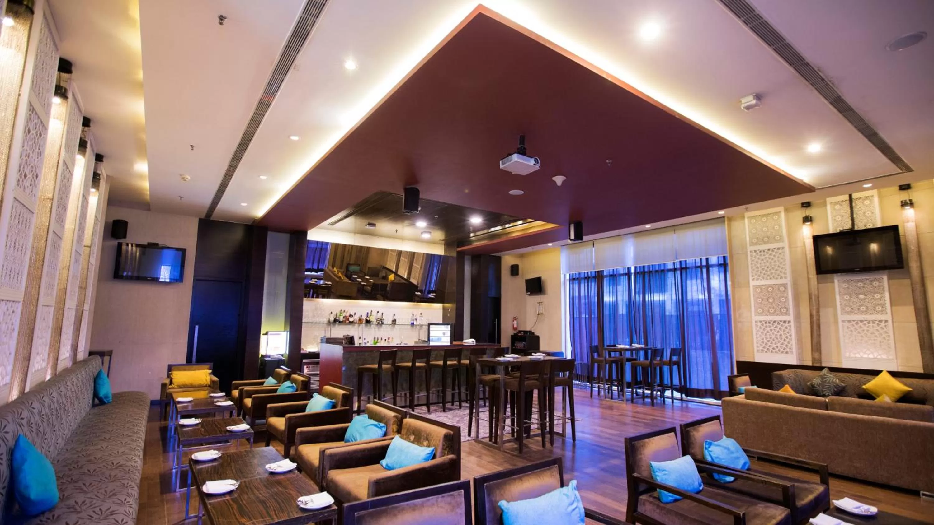 Lounge or bar in Hotel Royal Orchid Jaipur, Tonk Road