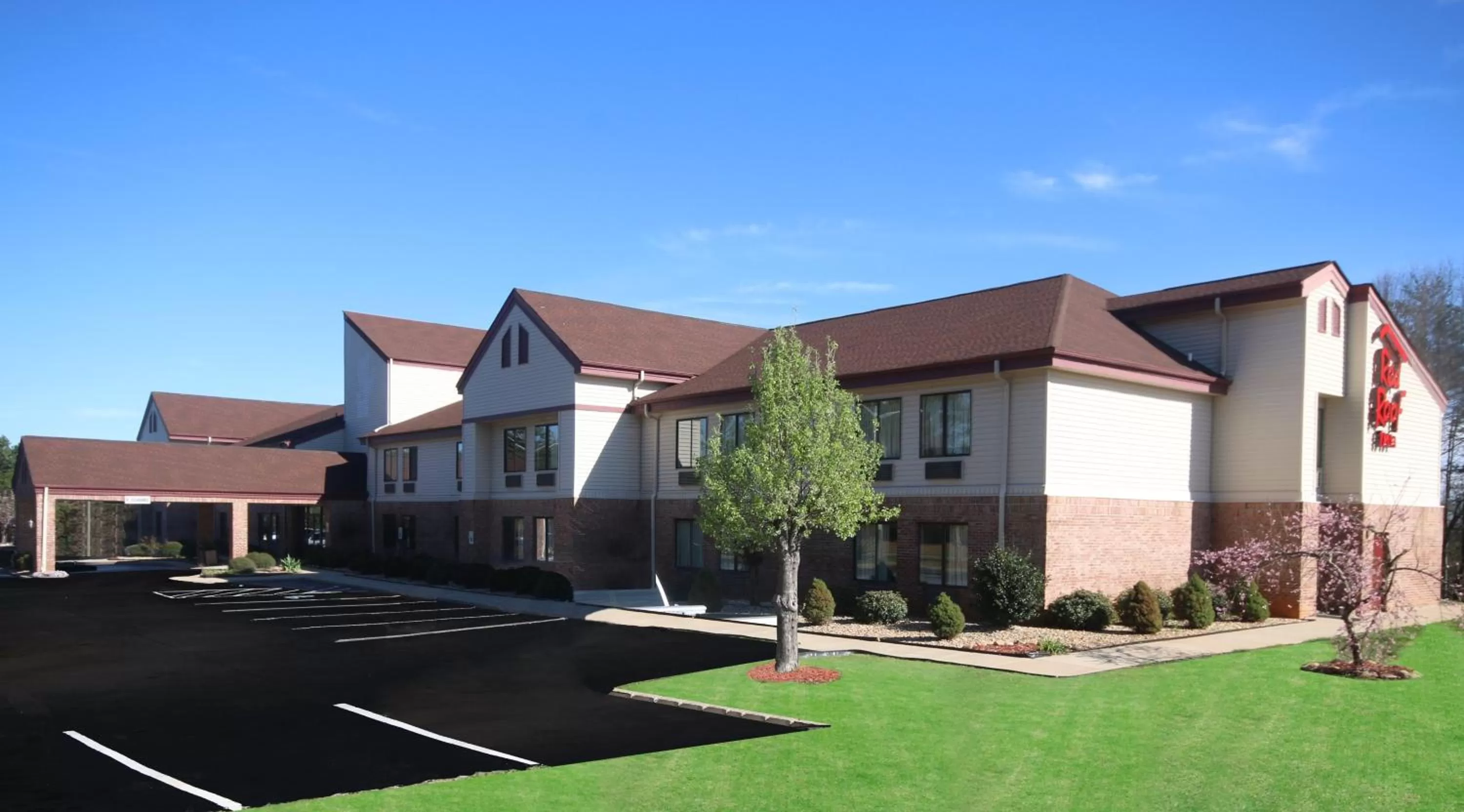 Property building in Red Roof Inn Gaffney