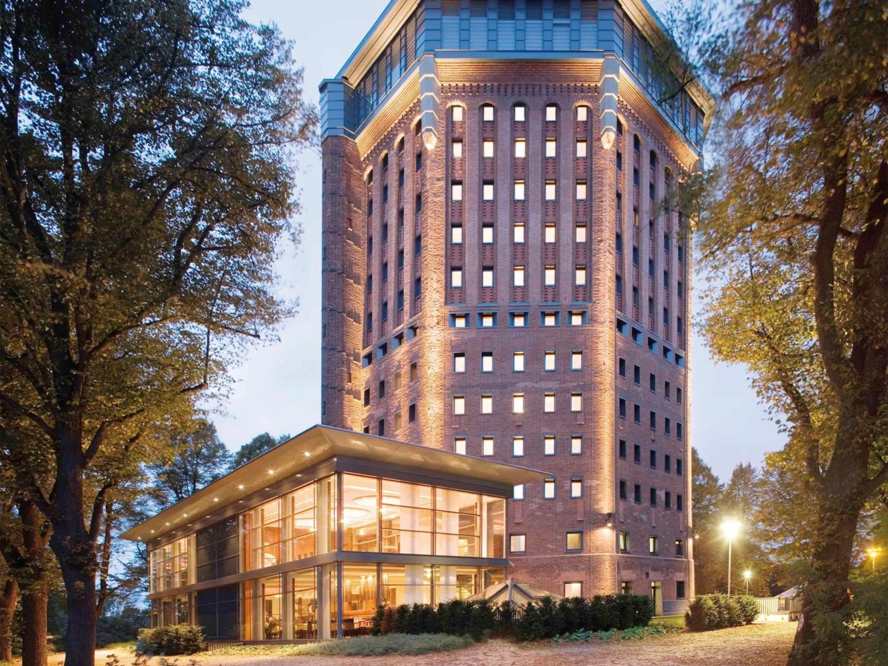 Property building in MÖVENPICK Hotel Hamburg City