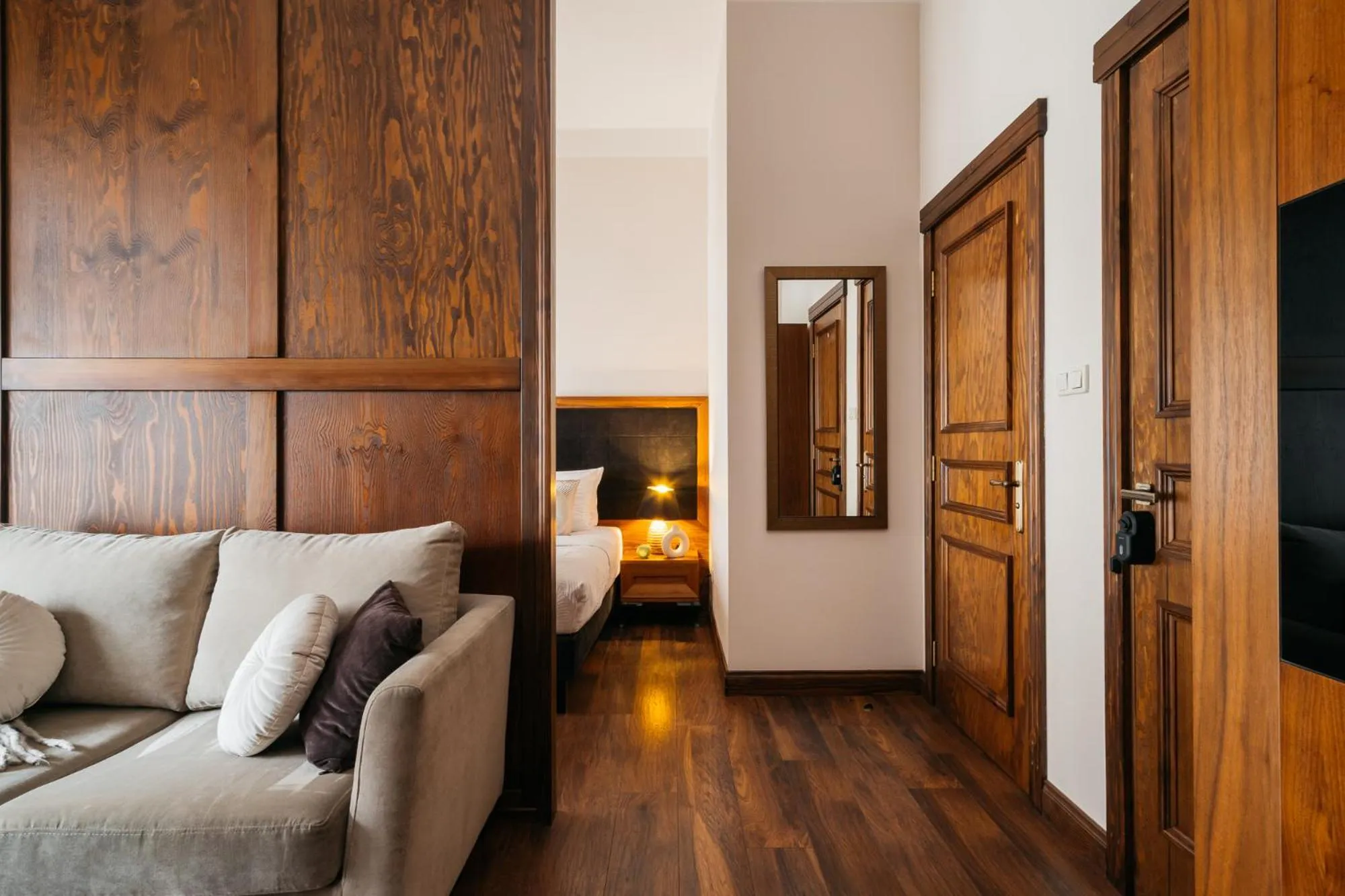 Bed in Topolowa Residence - LoftAffair Collection