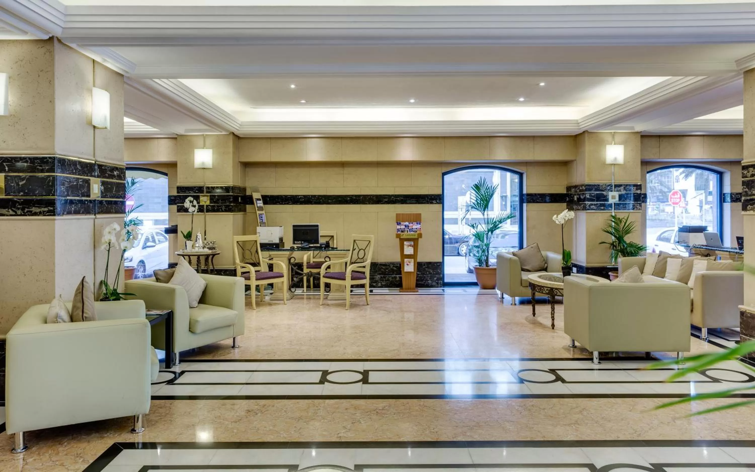 Lobby or reception in Novel Hotel City Center