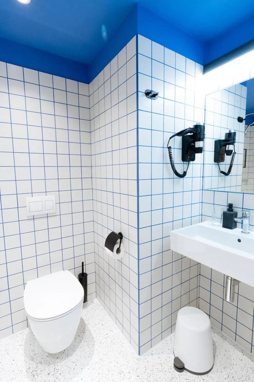 Bathroom in Kartuli Hotel