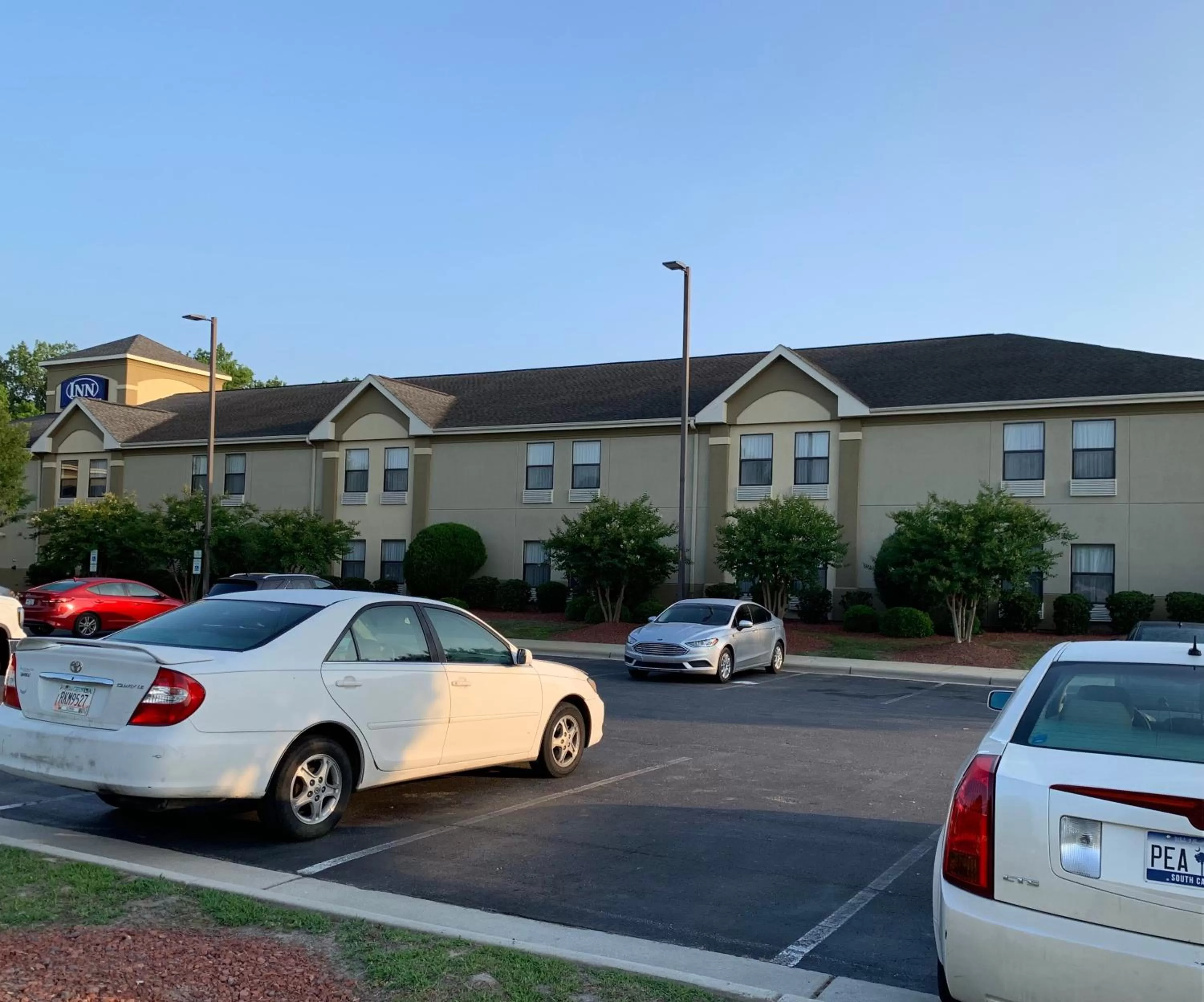 Parking in Inn at Clinton