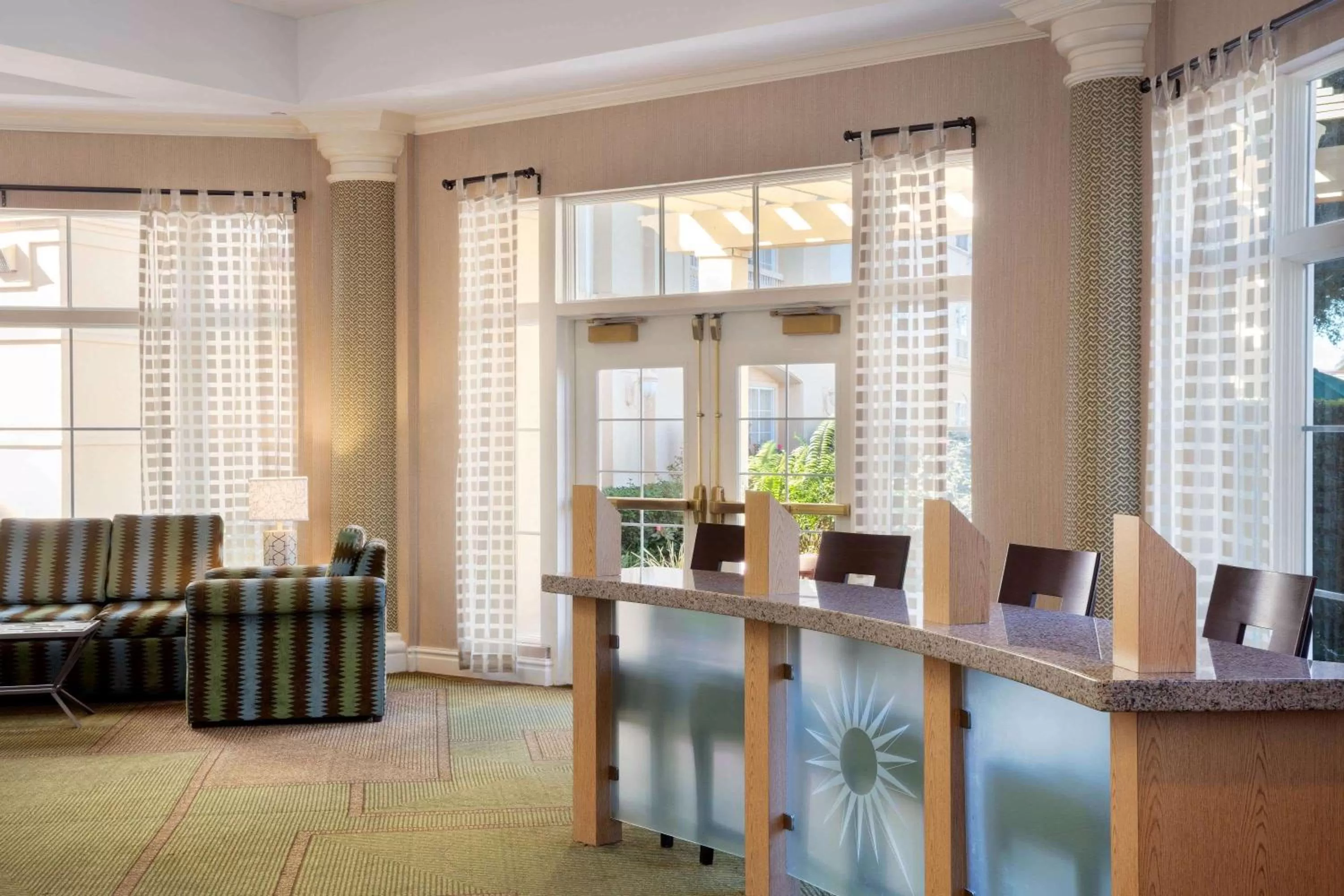 Lobby or reception in La Quinta Inn and Suites by Wyndham, Ocala