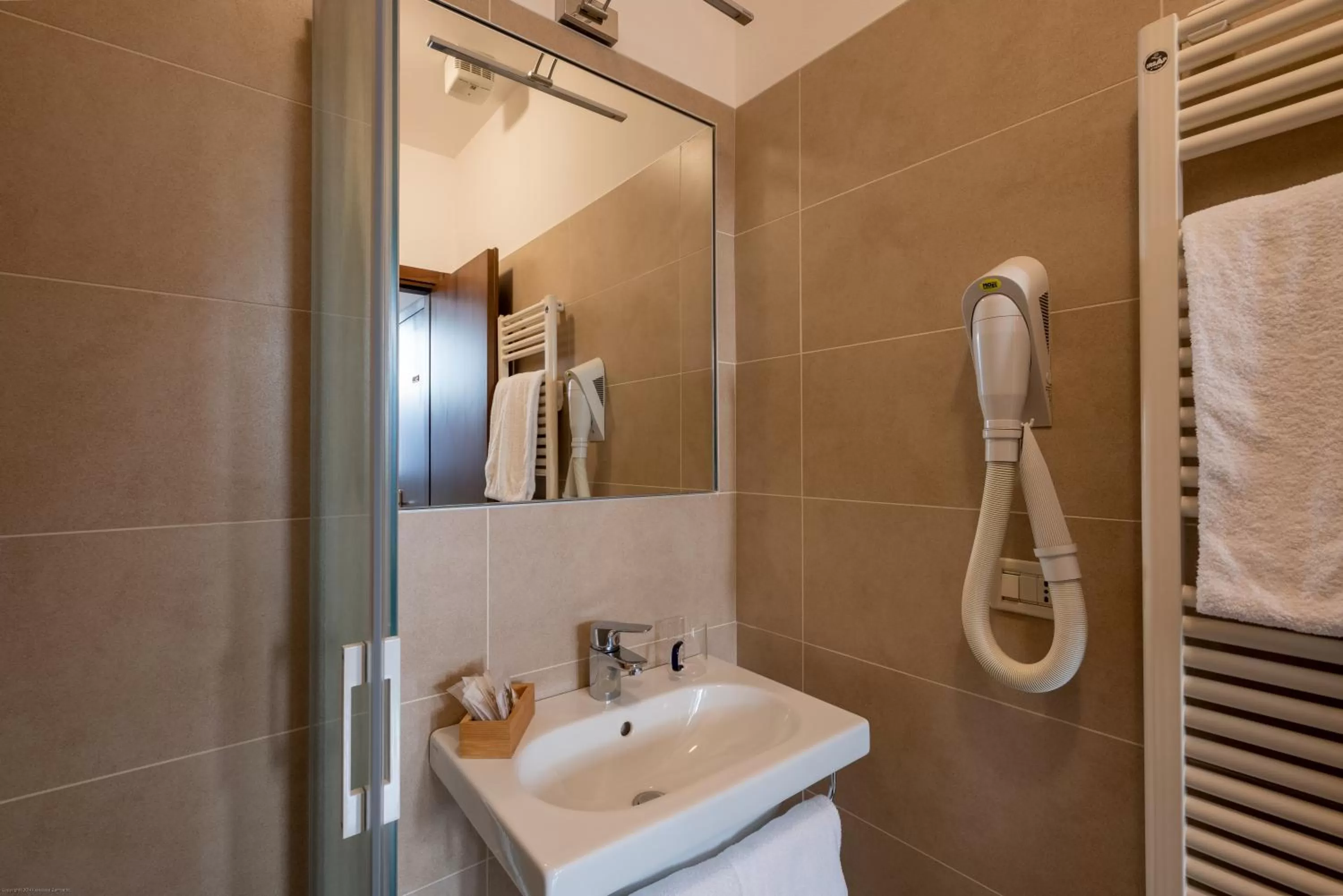 Bathroom in Hotel al Sotoportego