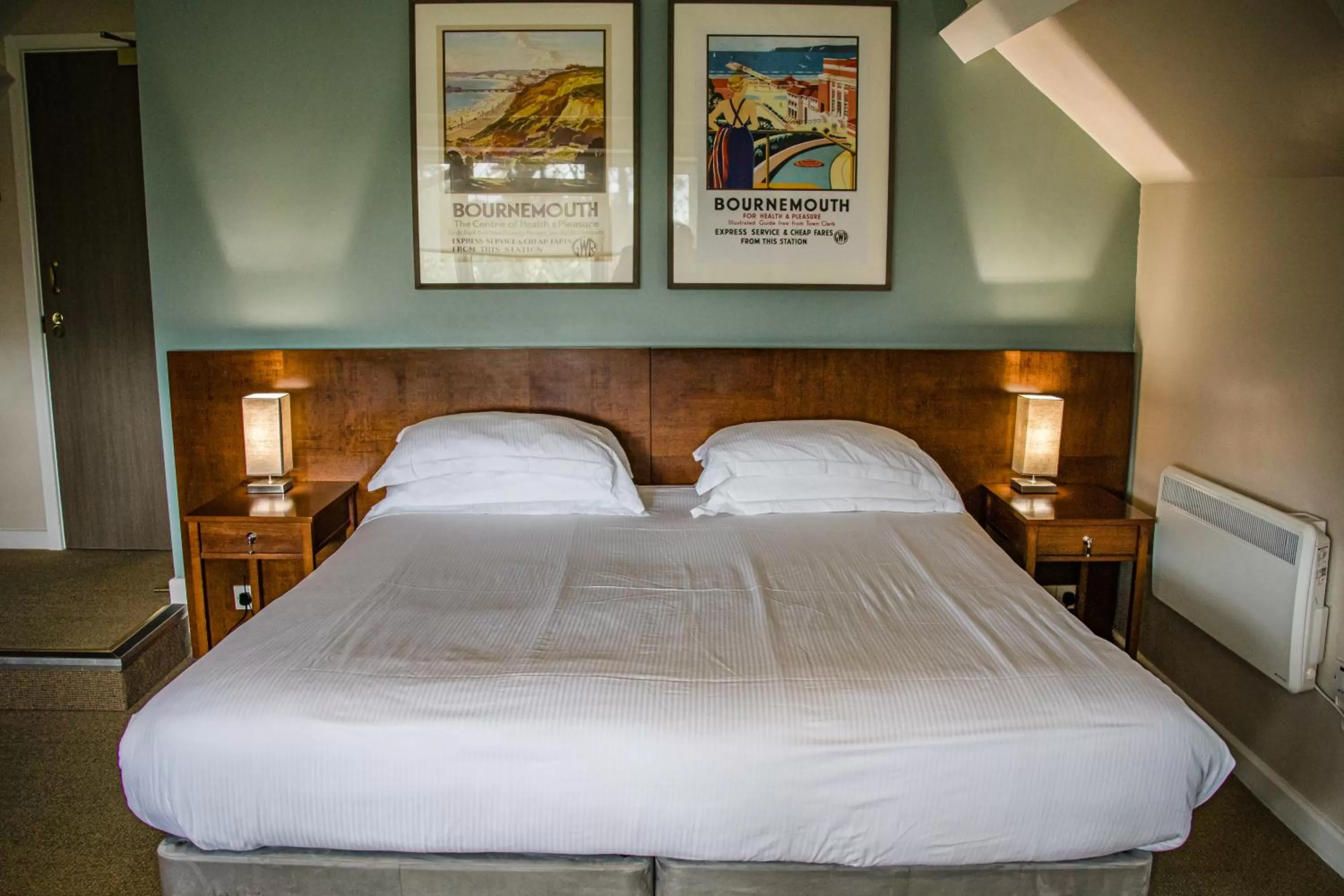 Bed in The Lodge At Meyrick Park