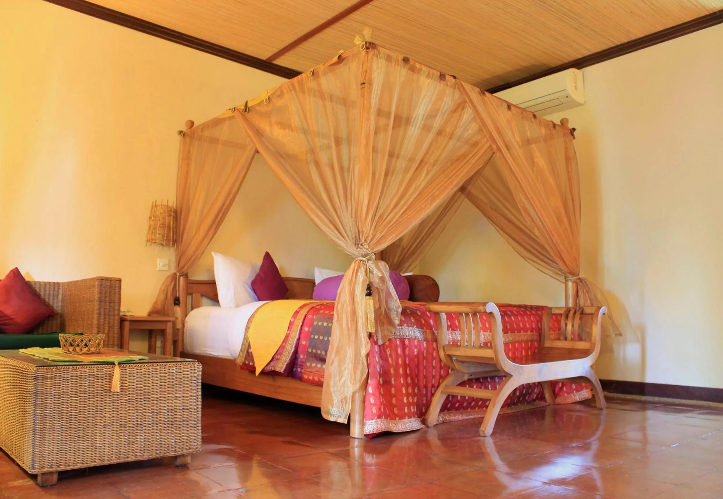 Bed in Junjungan Ubud Hotel and Spa