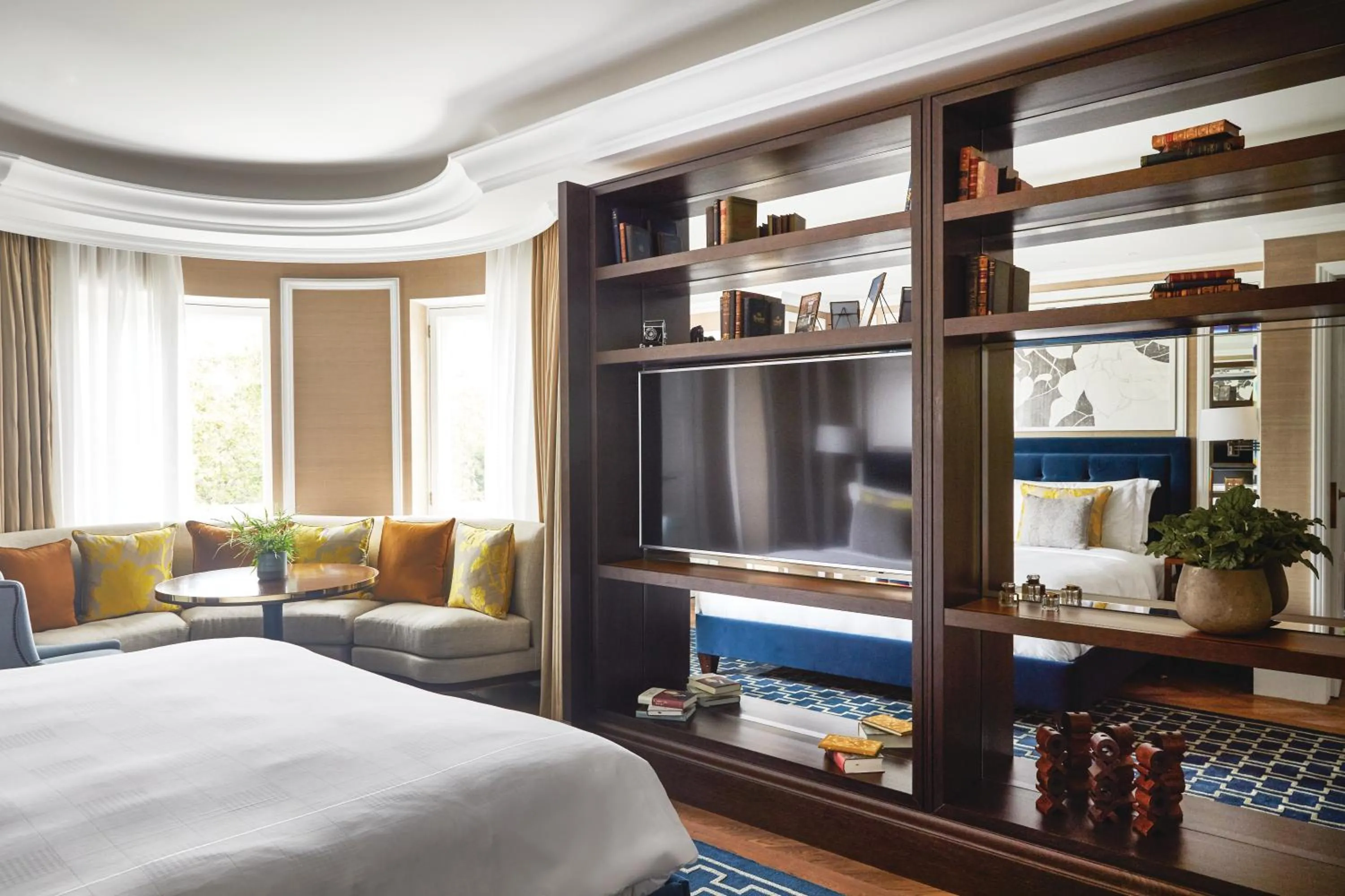 Bedroom, Bed in The Cadogan, A Belmond Hotel, London