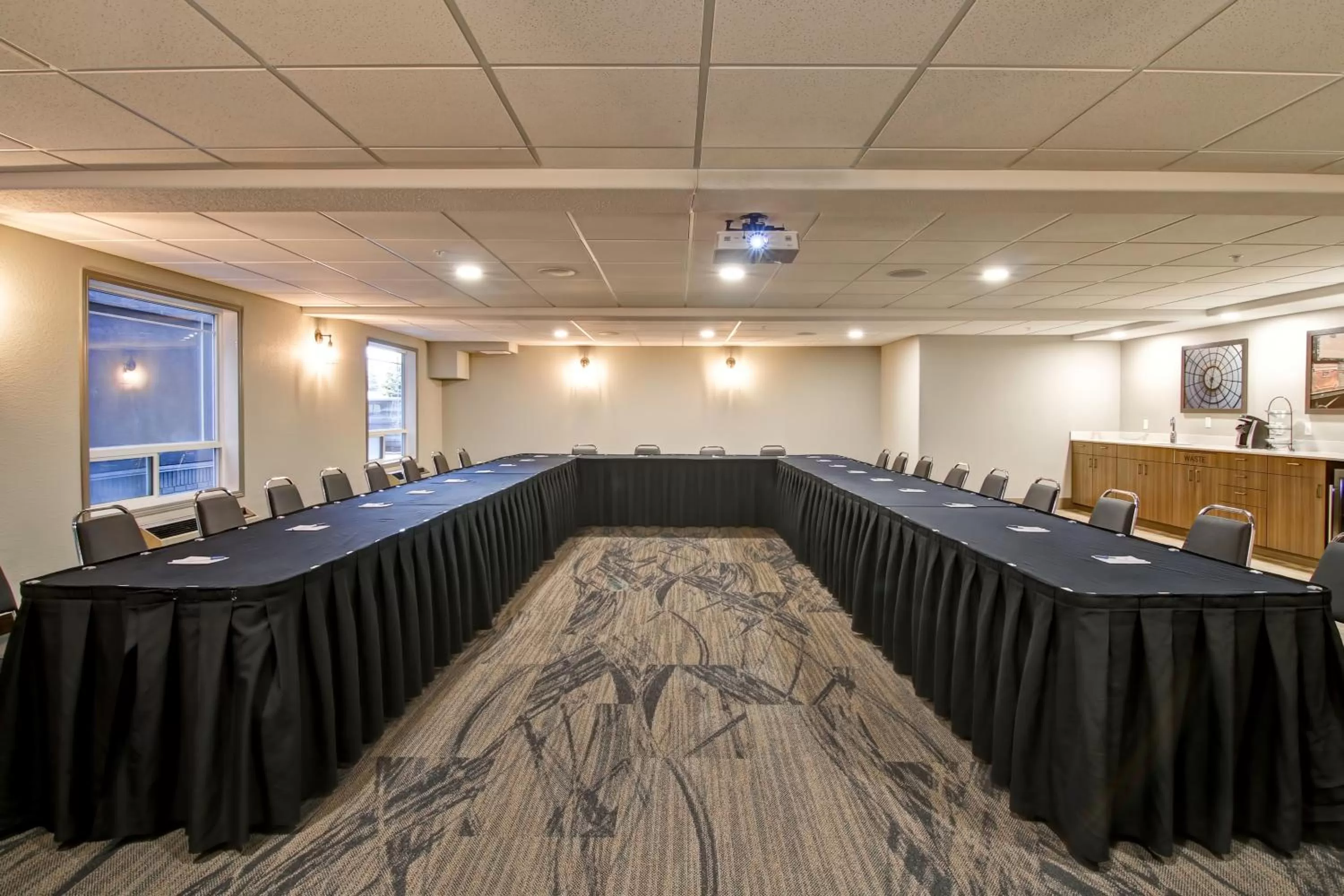 Meeting/conference room in Canalta Brooks