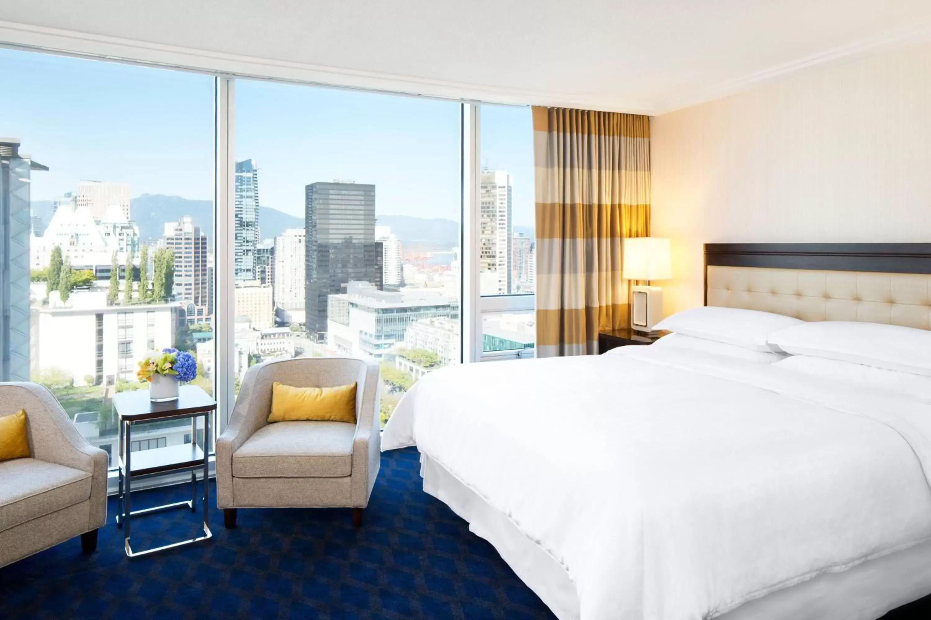 King Room - High Floor/Club Lounge Access in Sheraton Vancouver Wall Centre King Room - High Floor/Club Lounge Access in Sheraton Vancouver Wall Centre